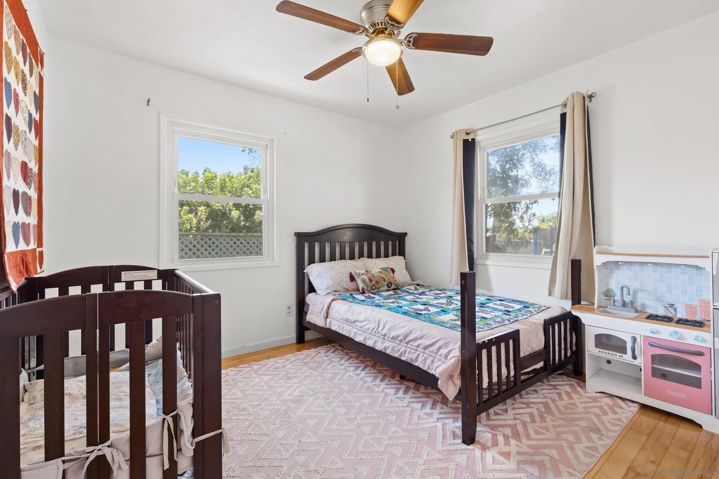 https://cdn.realtyfeed.com/cdn/127/260012427/1d0737729f7baf508490db9e6a8d564c.webp