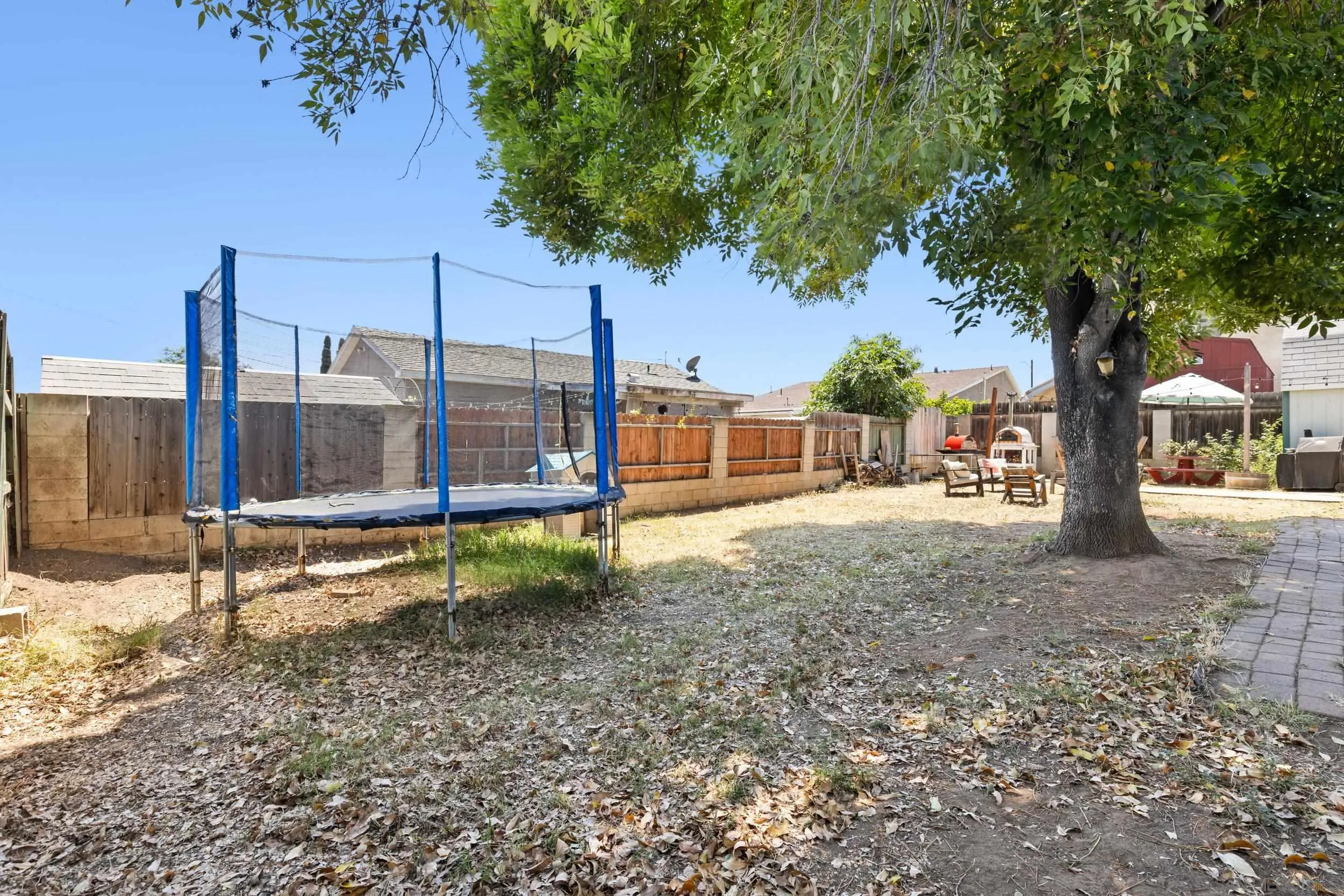 https://cdn.realtyfeed.com/cdn/127/260012427/a16a7a8166c489e8af0d1ebbfb2add50.webp