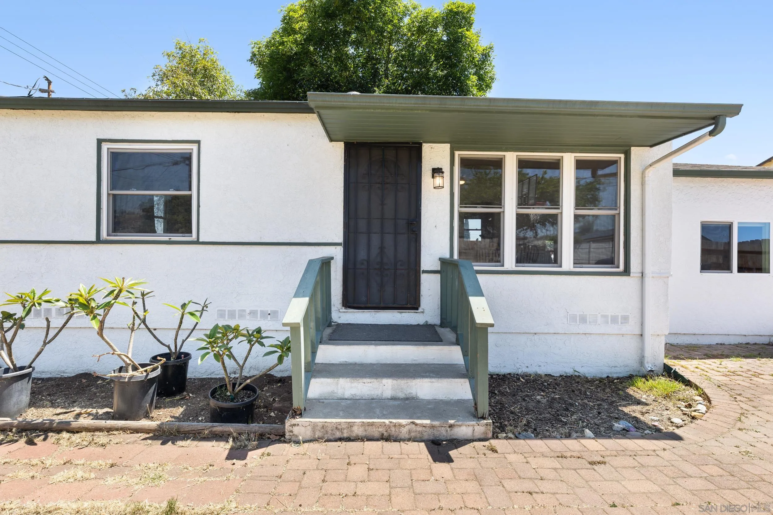 https://cdn.realtyfeed.com/cdn/127/260012427/c83b874d873cb03465ef1eb6ac4527a0.webp