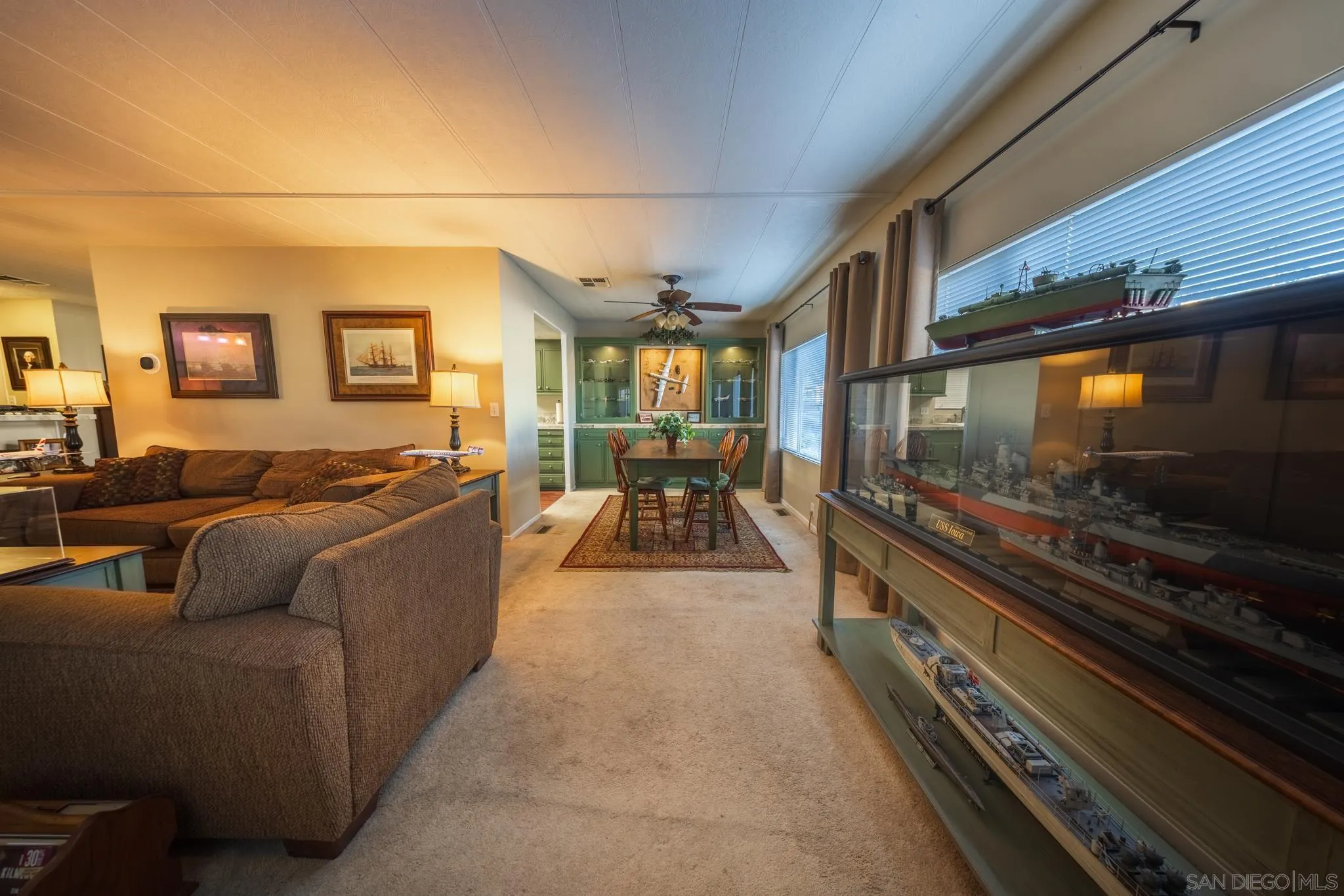 https://cdn.realtyfeed.com/cdn/127/260012430/c2d4e62ccbd34b24b2dbdee0d60e9a6c.webp