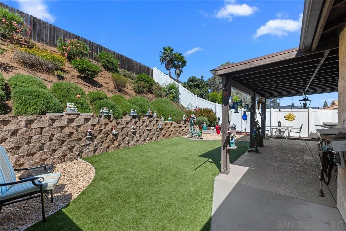 https://cdn.realtyfeed.com/cdn/127/260012431/1cd171abdc5a5856891f7d27abb2aa64.webp