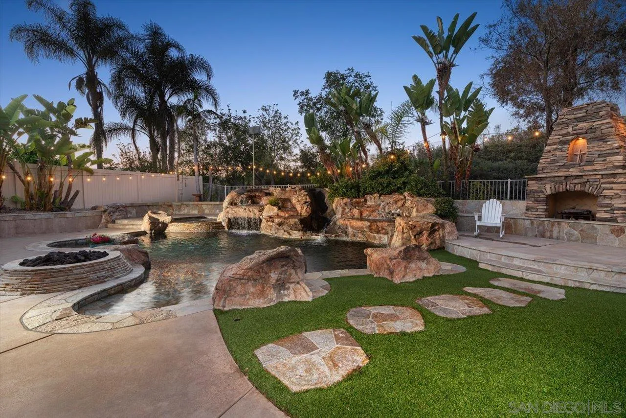 https://cdn.realtyfeed.com/cdn/127/260012433/6e1d27e3d4b5a1c1df1b693362ce0337.webp