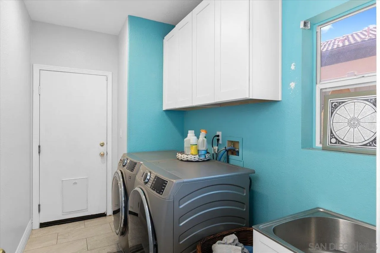 https://cdn.realtyfeed.com/cdn/127/260012433/f4bb6ed19e30857f04a5afd85f284332.webp