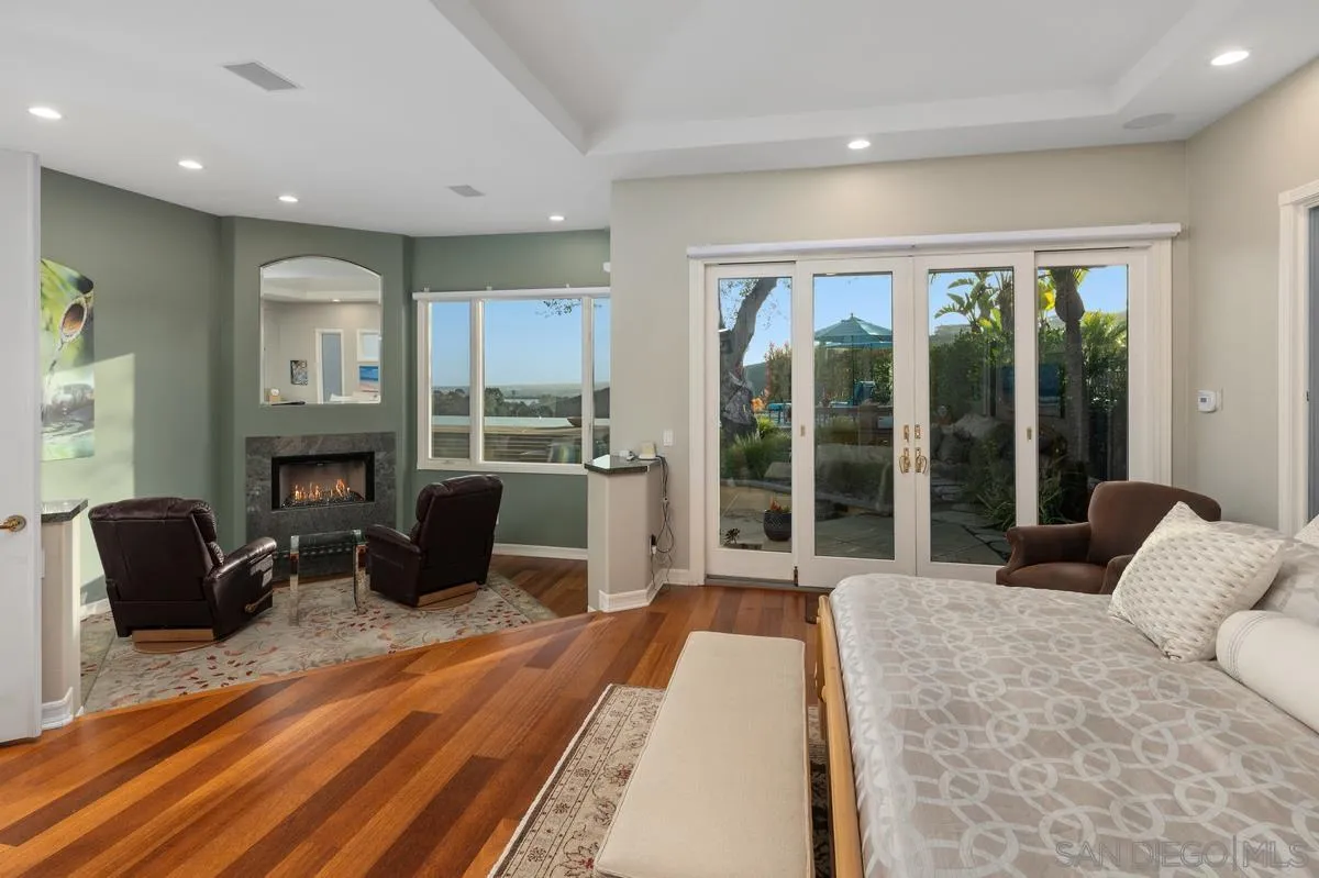 https://cdn.realtyfeed.com/cdn/127/260012438/01b4512cf41facb673d749539140eecf.webp