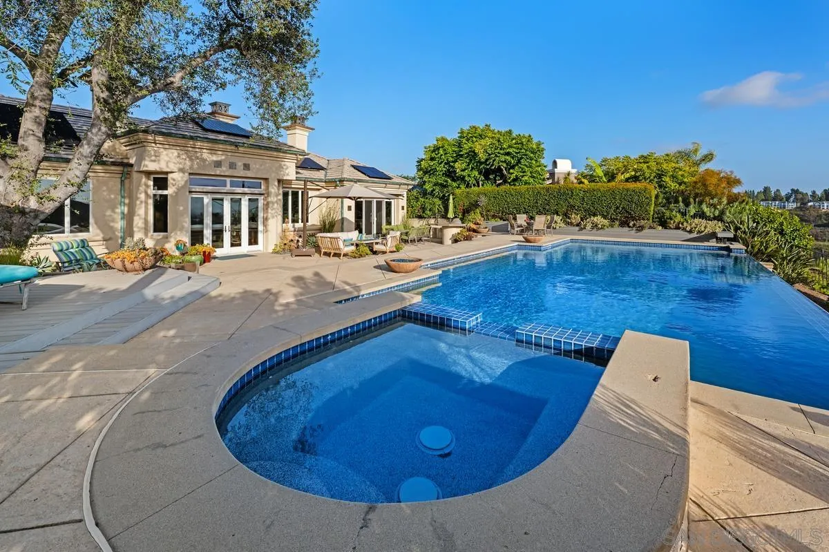 https://cdn.realtyfeed.com/cdn/127/260012438/1749105e61d4a89d4b80529d60d5dc10.webp