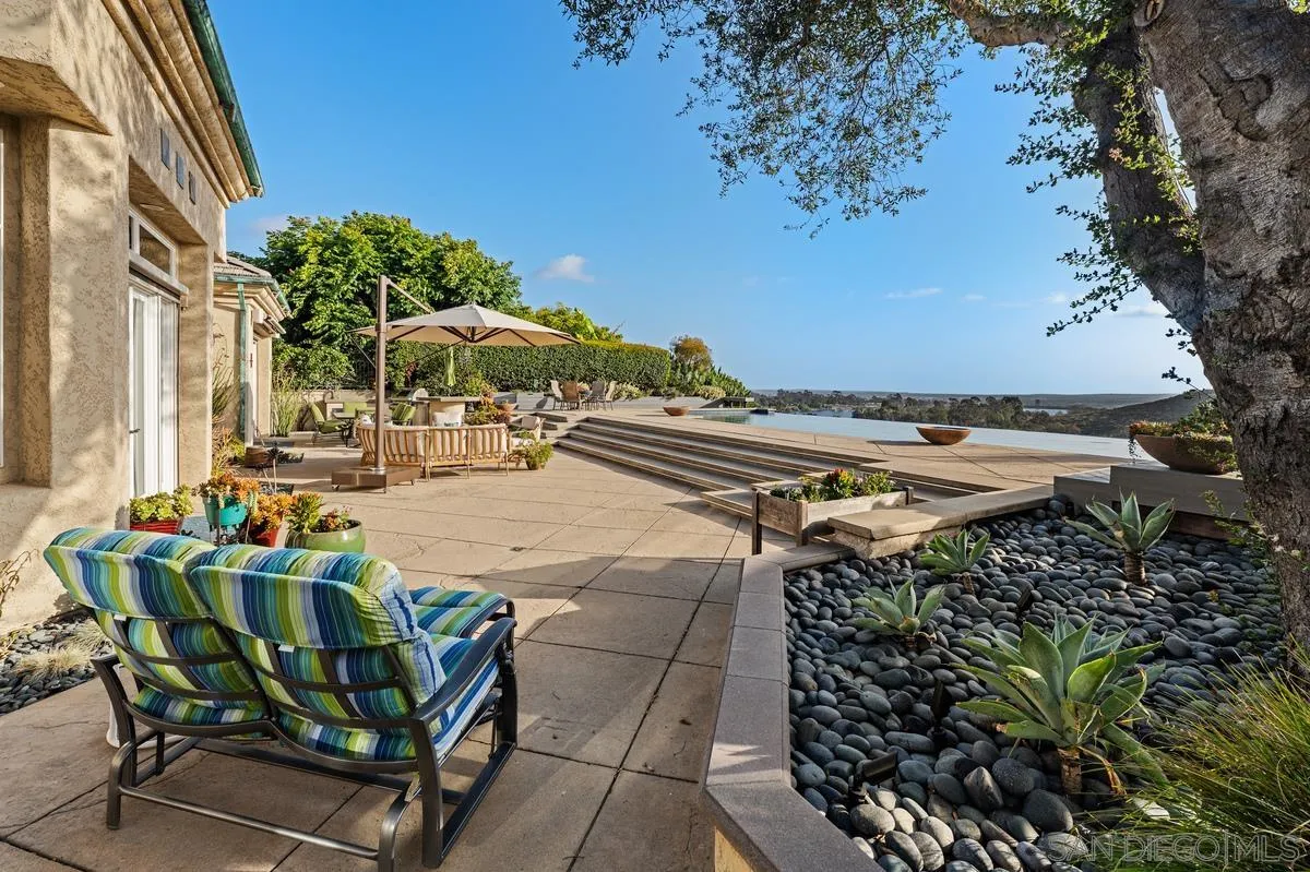 https://cdn.realtyfeed.com/cdn/127/260012438/ba0a955f67a16a9fb658e653541d7676.webp