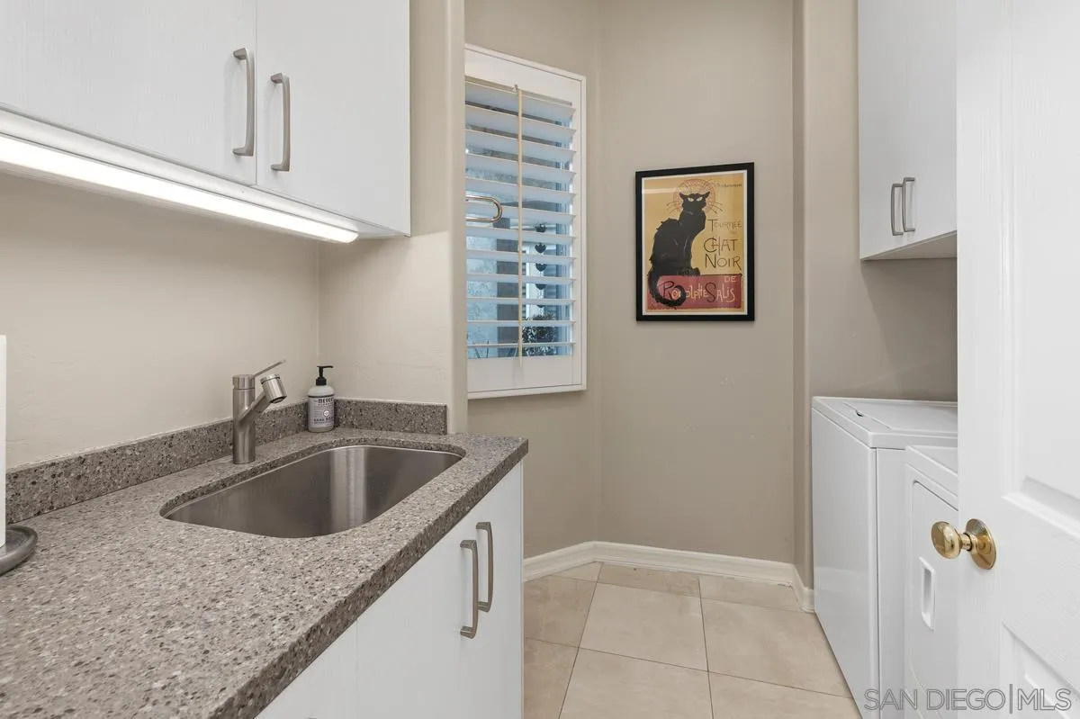 https://cdn.realtyfeed.com/cdn/127/260012438/d52e3e6d59fd24f1312f2cd98fee4b89.webp