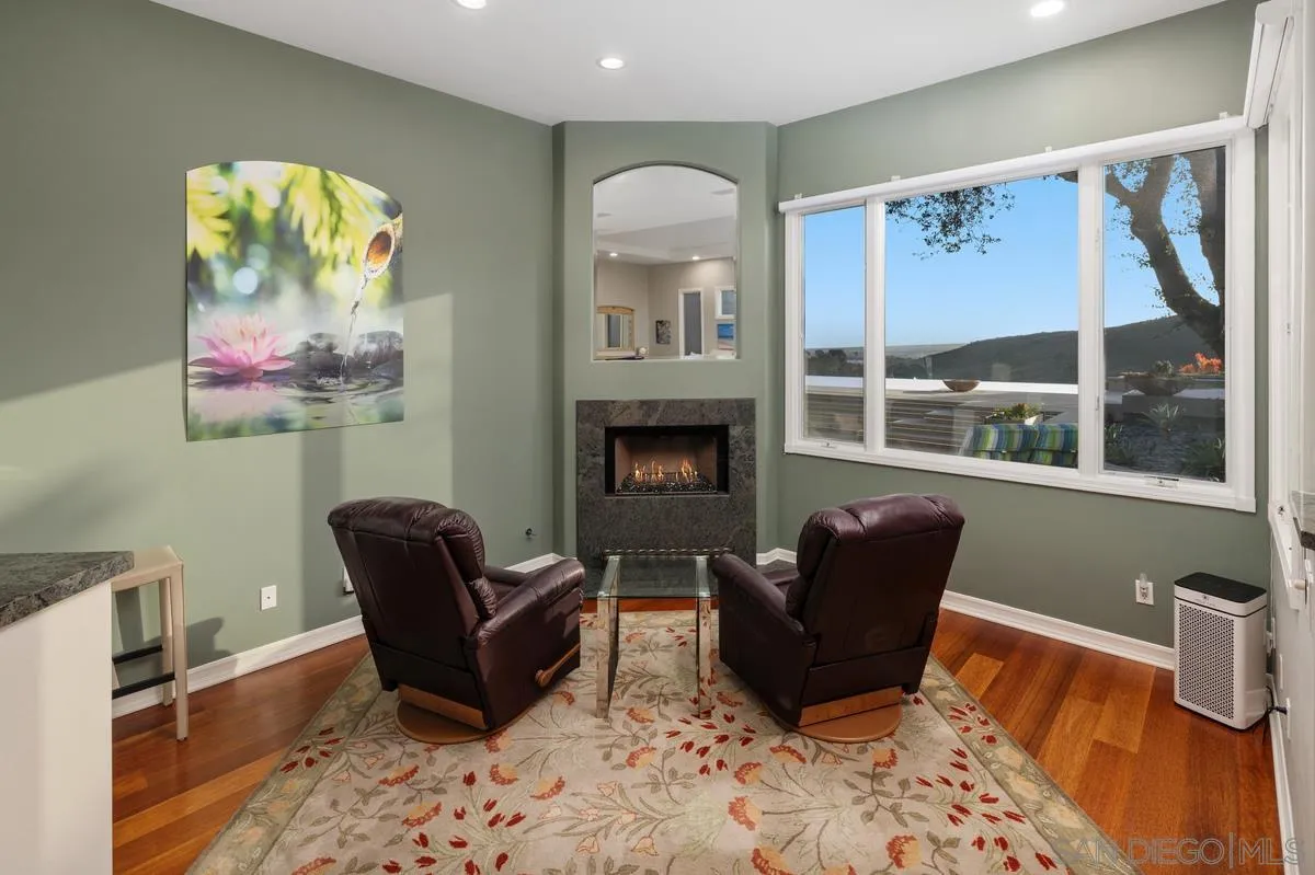 https://cdn.realtyfeed.com/cdn/127/260012438/f6514ef4cf34288547225f97d4561e8e.webp