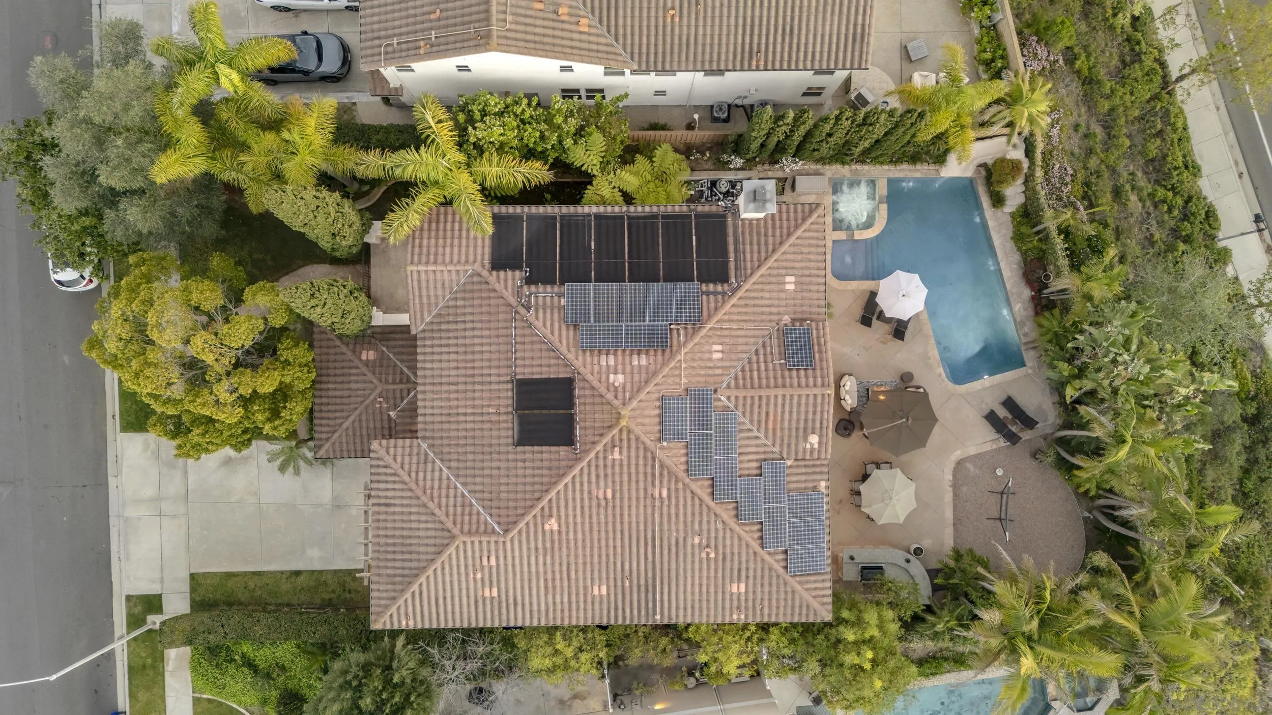 https://cdn.realtyfeed.com/cdn/127/260012440/53f6e3f2792e2ae7a5b9bef40c467027.webp