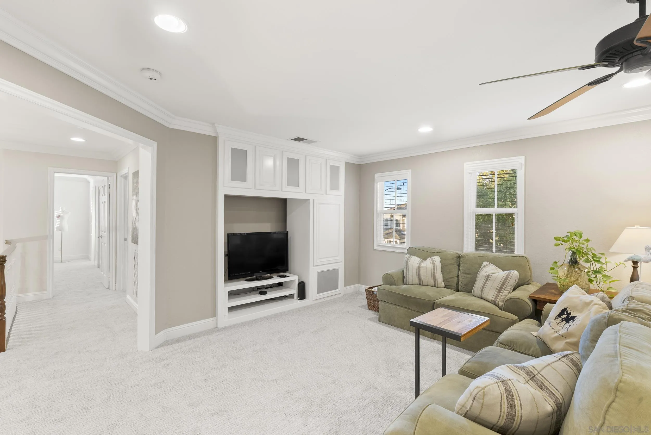 https://cdn.realtyfeed.com/cdn/127/260012440/a486bde9a51a0a5cae1731f49caf7adf.webp