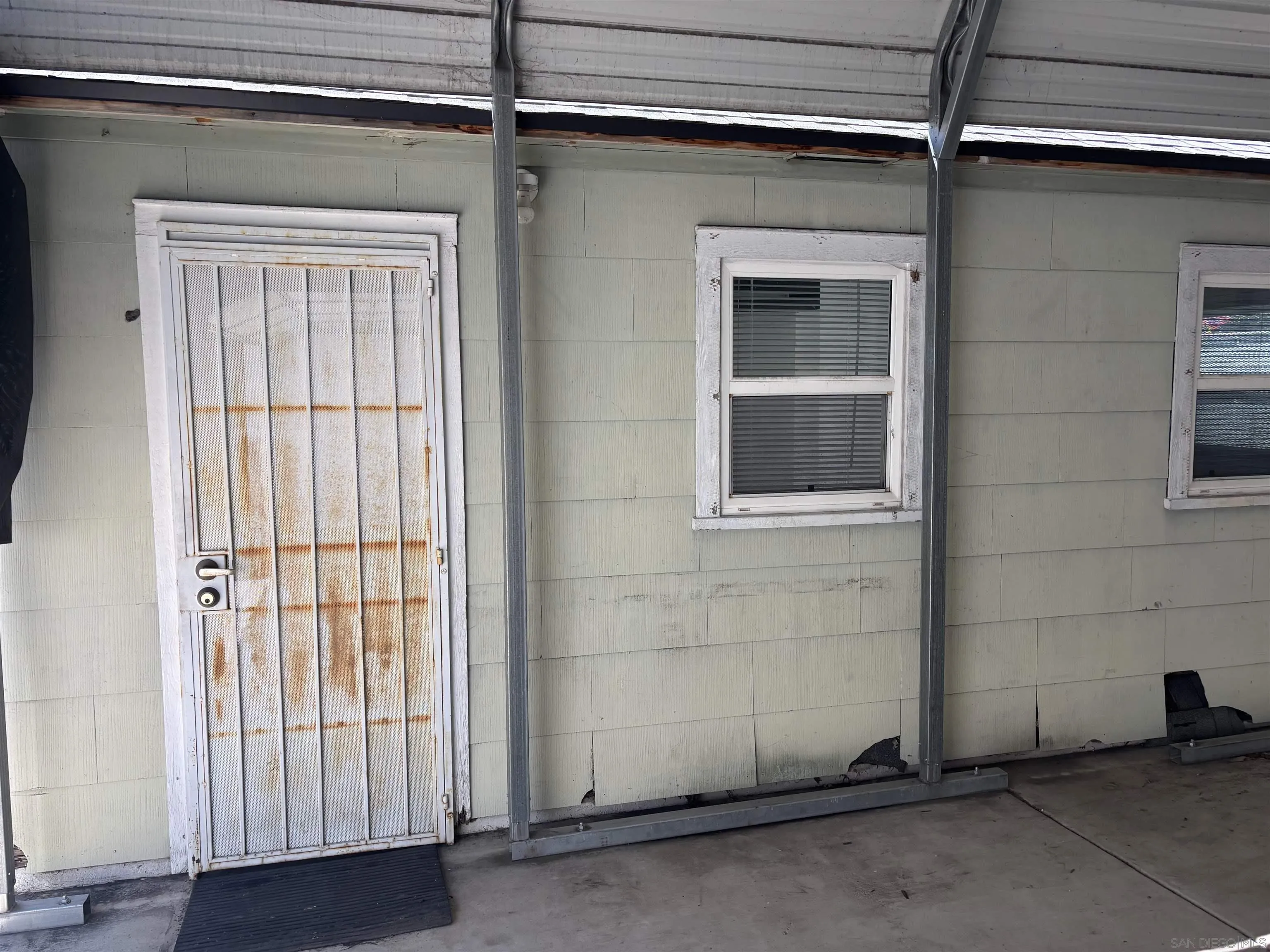 https://cdn.realtyfeed.com/cdn/127/260012445/6cd3fa6da258b249c24b3e49ef07ae0f.webp