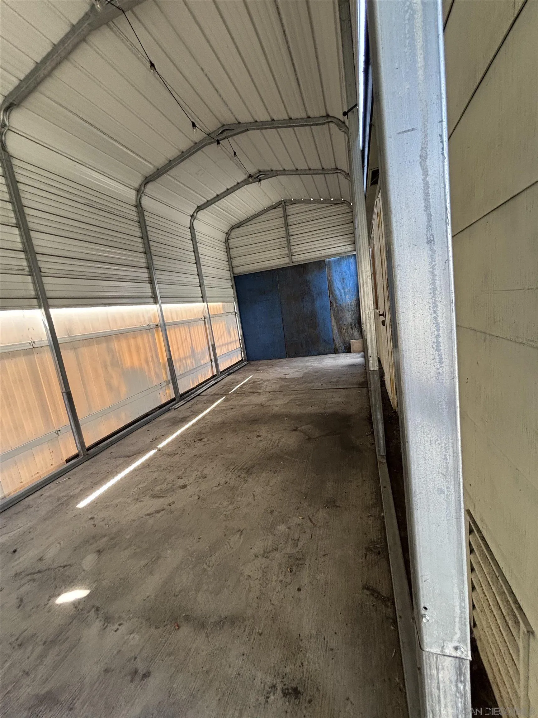 https://cdn.realtyfeed.com/cdn/127/260012445/81bfd22e14b930d18ef0d8a2adfe295a.webp