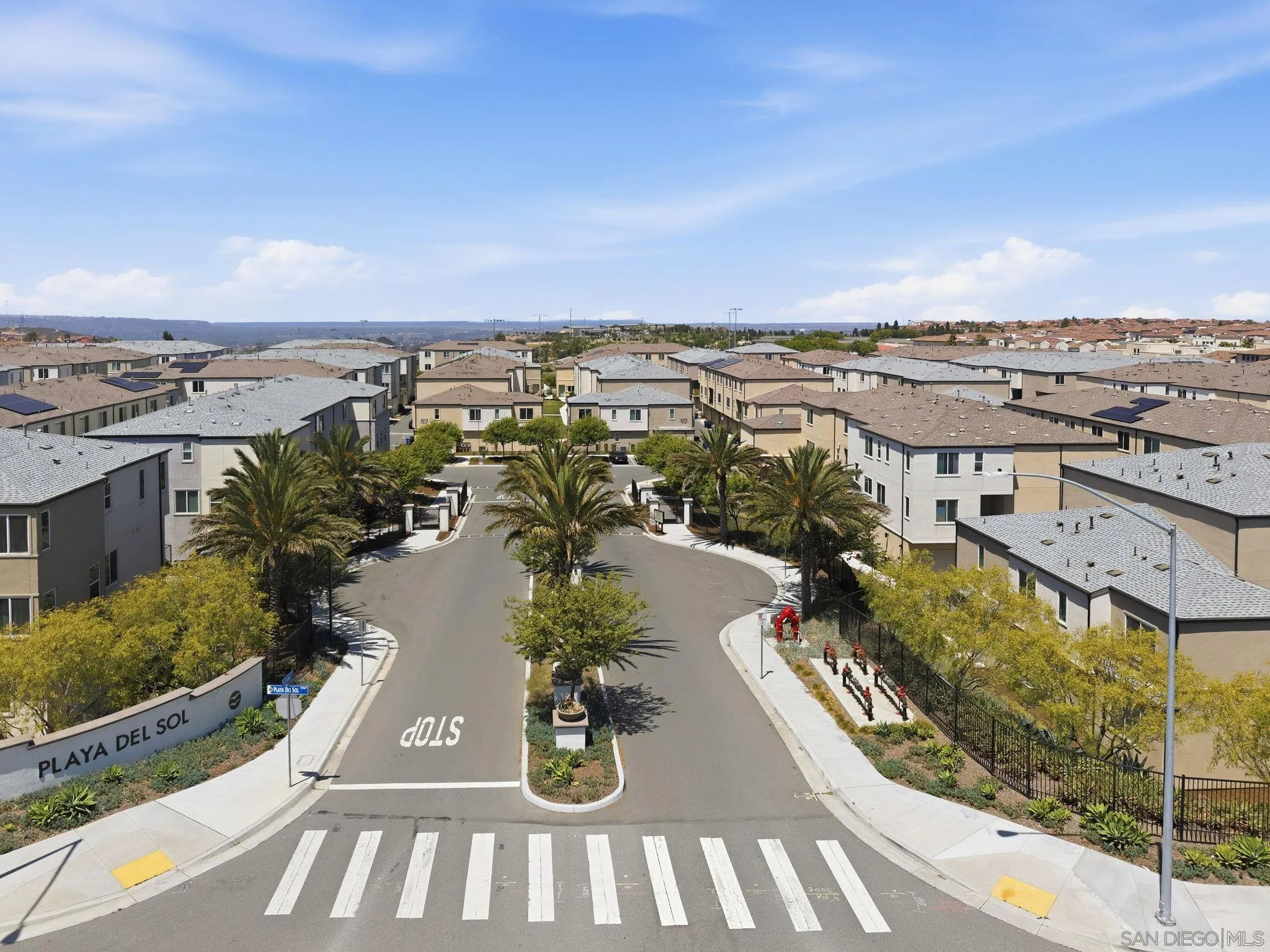 https://cdn.realtyfeed.com/cdn/127/260012446/d0979010d910a5f377edeef4c87e4c71.webp