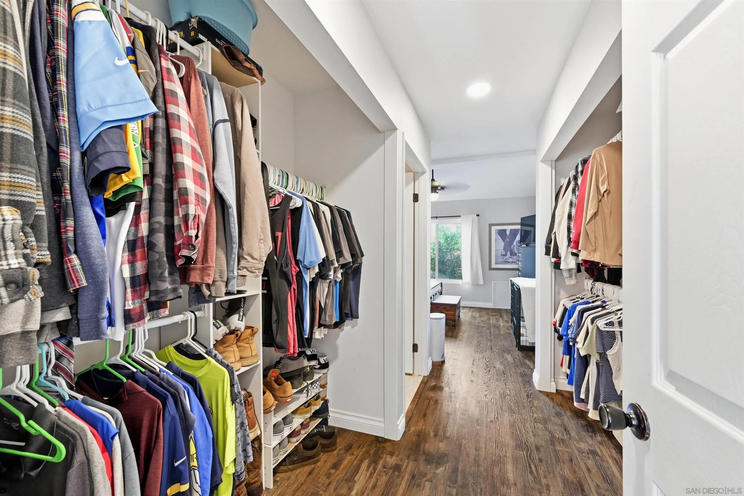 Photo #14: 260012450 Listing: Photo #14