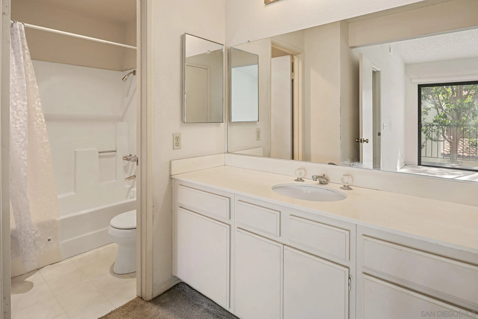 Photo #10: 260012452 Listing: Photo #10