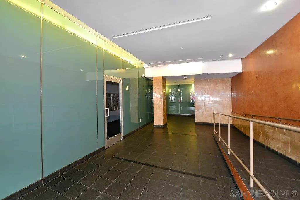 https://cdn.realtyfeed.com/cdn/127/260012453/2a6d9e0edac8d063e7e8bc15a6549e7a.webp