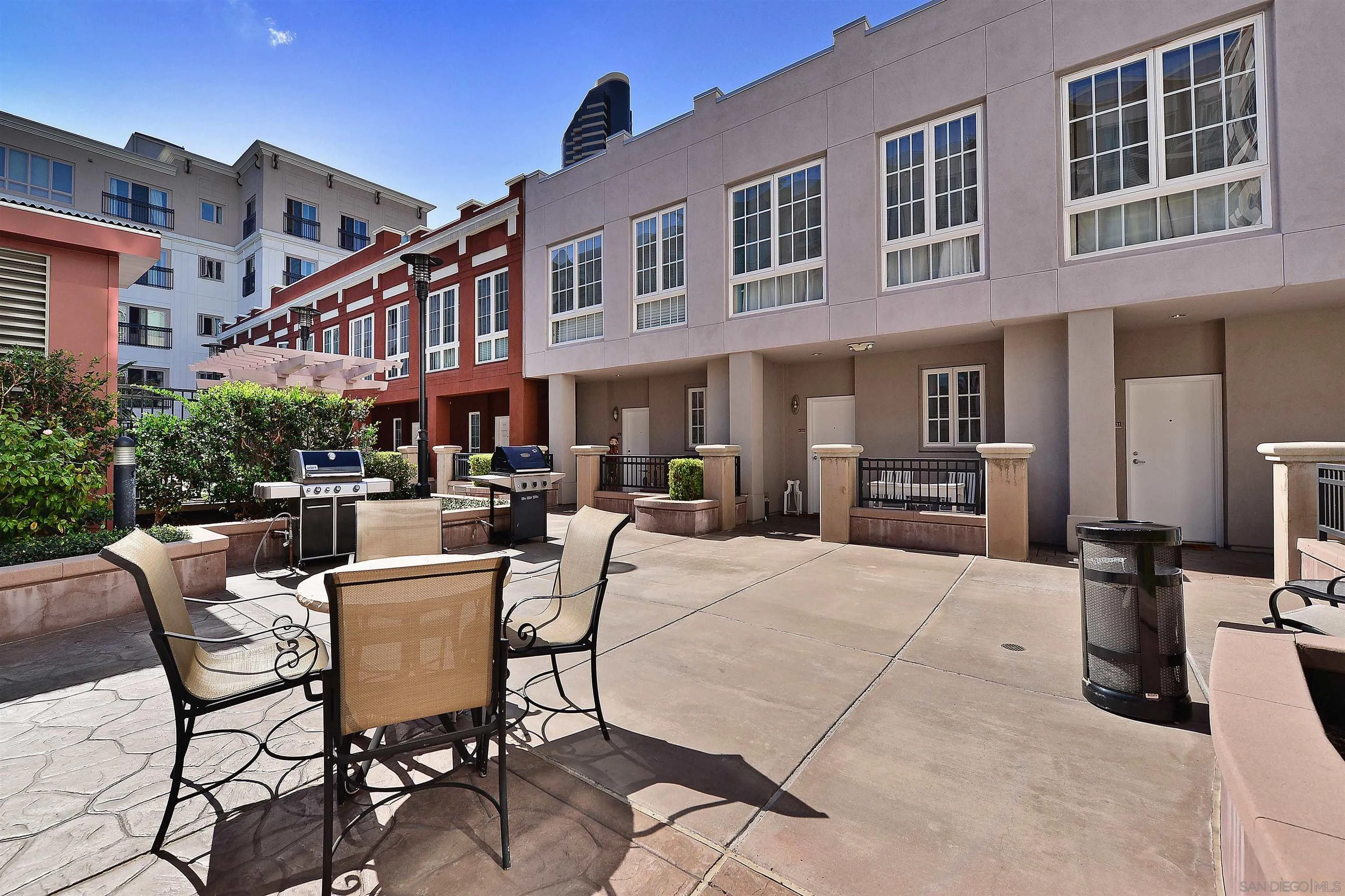 Photo #27: 260012453 Listing: Photo #27