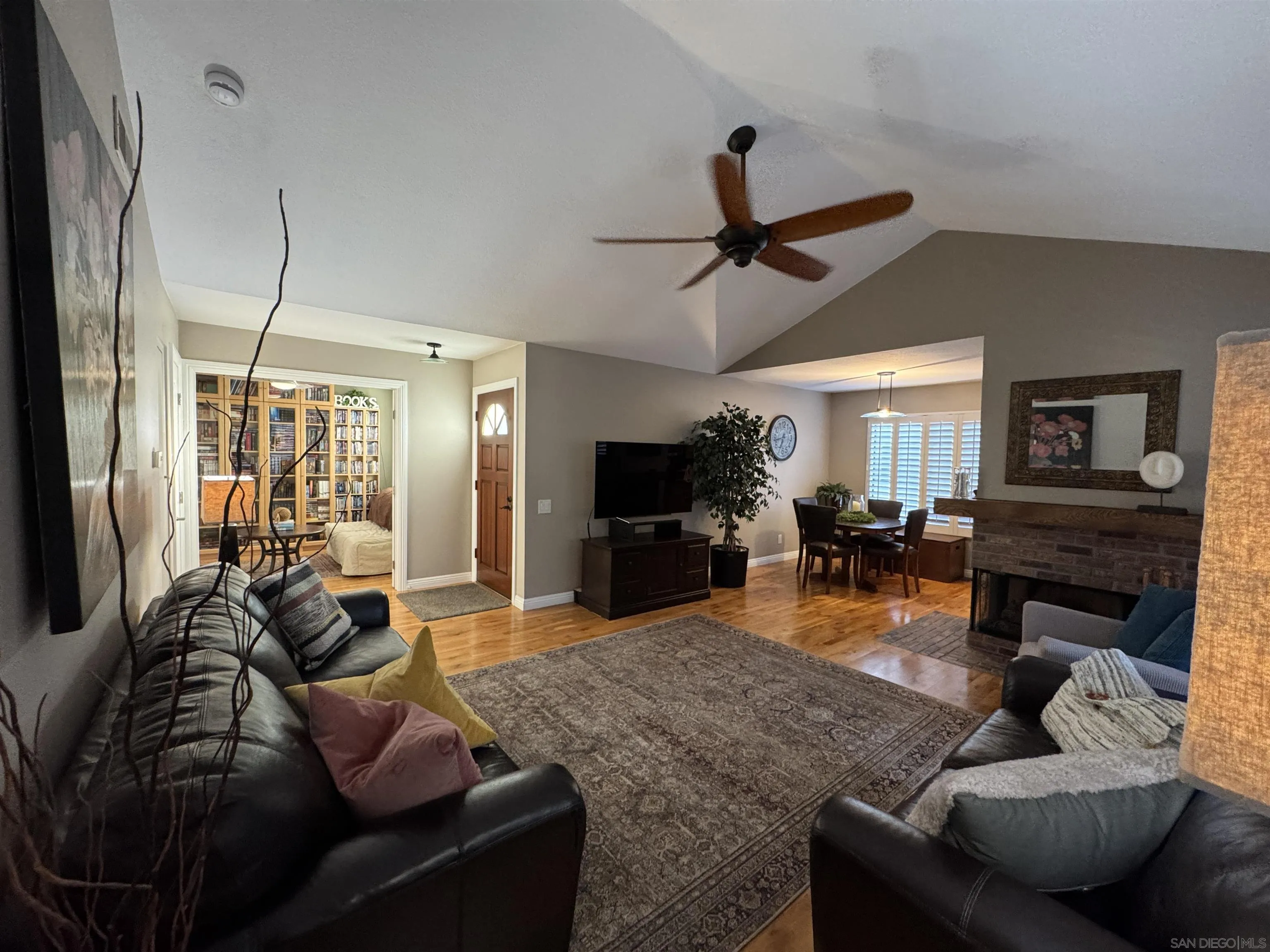 Photo #12: 260012463 Listing: Photo #12