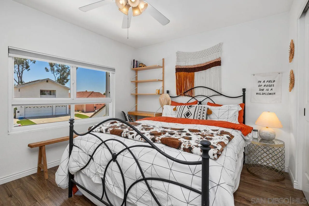 https://cdn.realtyfeed.com/cdn/127/260012464/3cea6e783df2d9ce0a6ada8611240d8d.webp