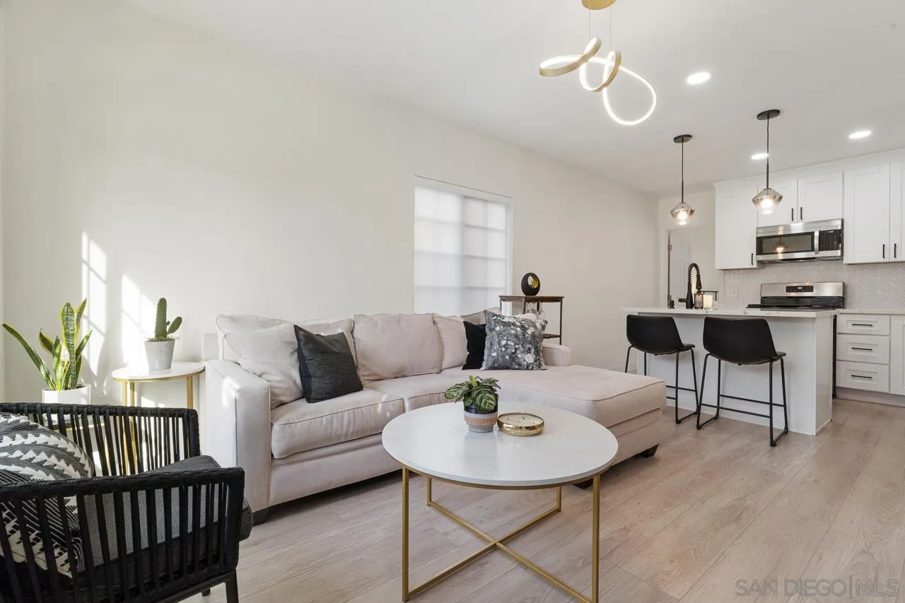 https://cdn.realtyfeed.com/cdn/127/260012465/b0106cfe0d50f1bcb5f678420c3e3039.webp