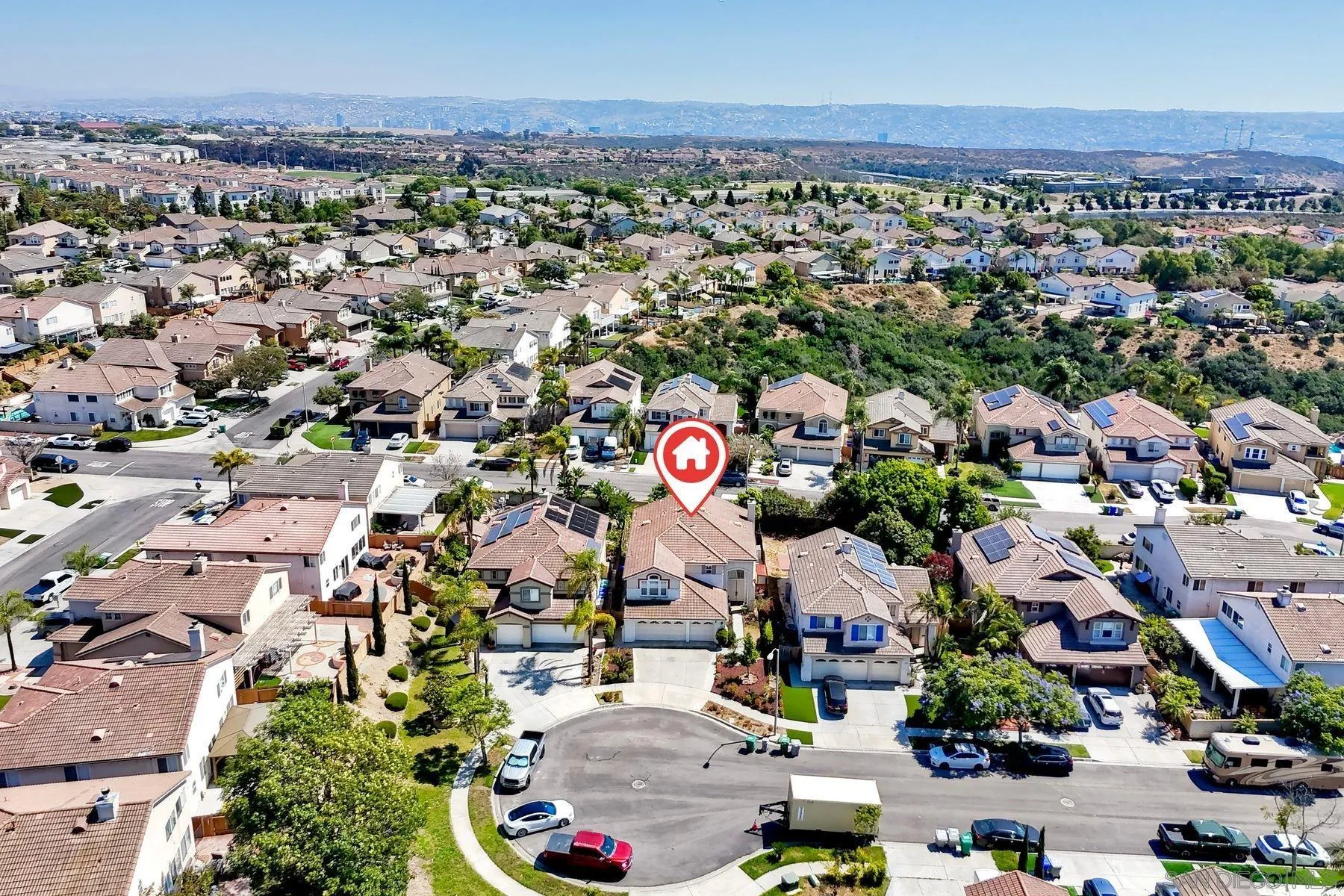 https://cdn.realtyfeed.com/cdn/127/260012467/9a4177d6496d1da069222af34c4d94dc.webp