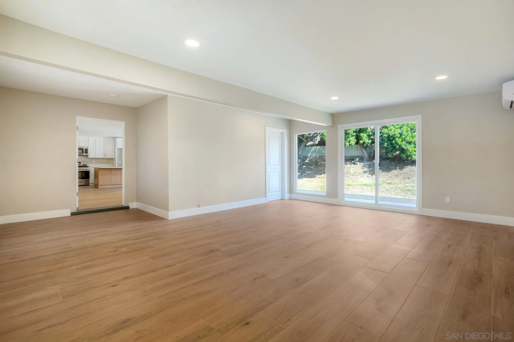 https://cdn.realtyfeed.com/cdn/127/260012468/113596e2988f41910457f5fe9a411c0b.webp