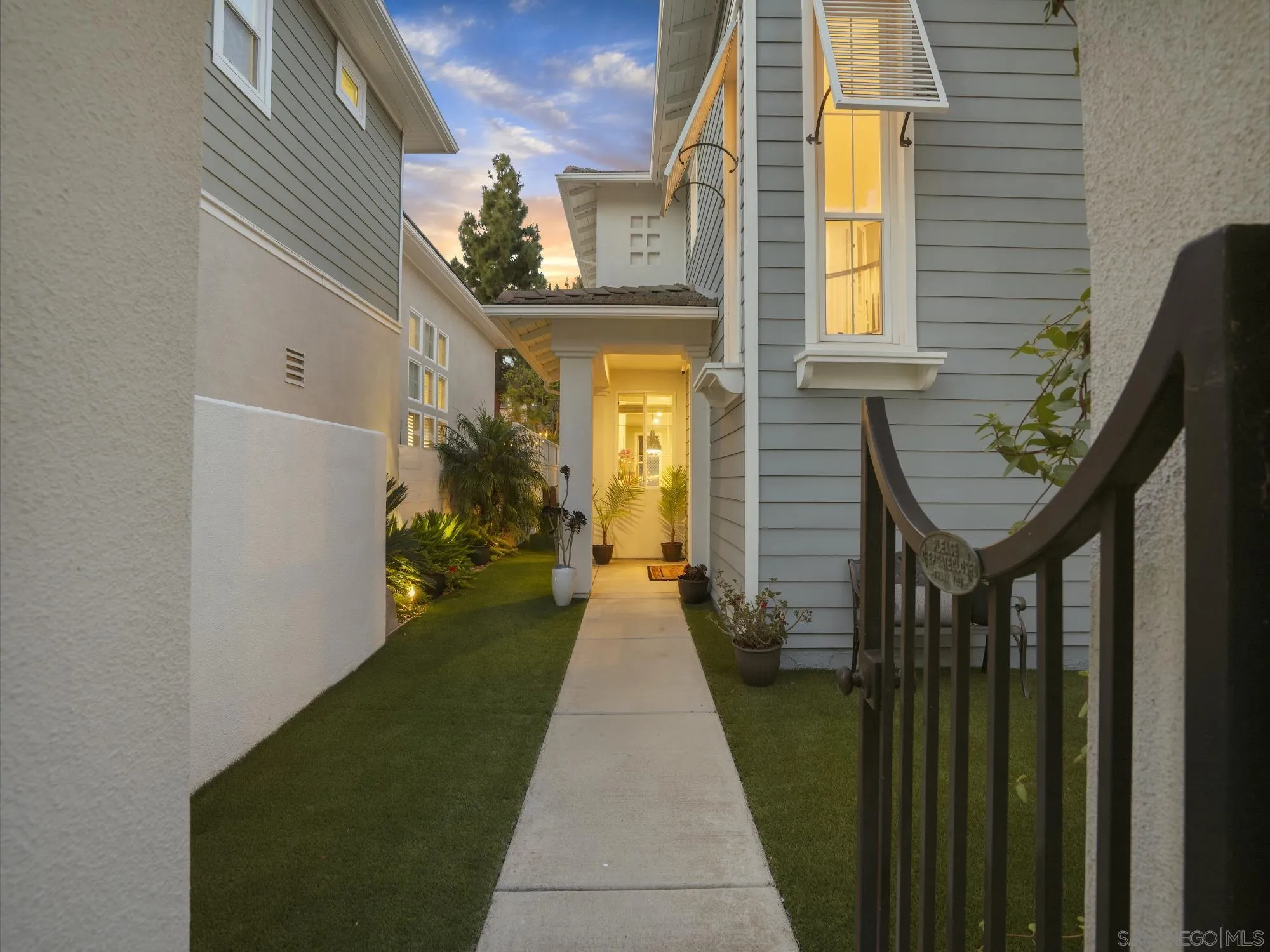 https://cdn.realtyfeed.com/cdn/127/260012474/2134a0e589c60b56dfd359ac75cb44c1.webp