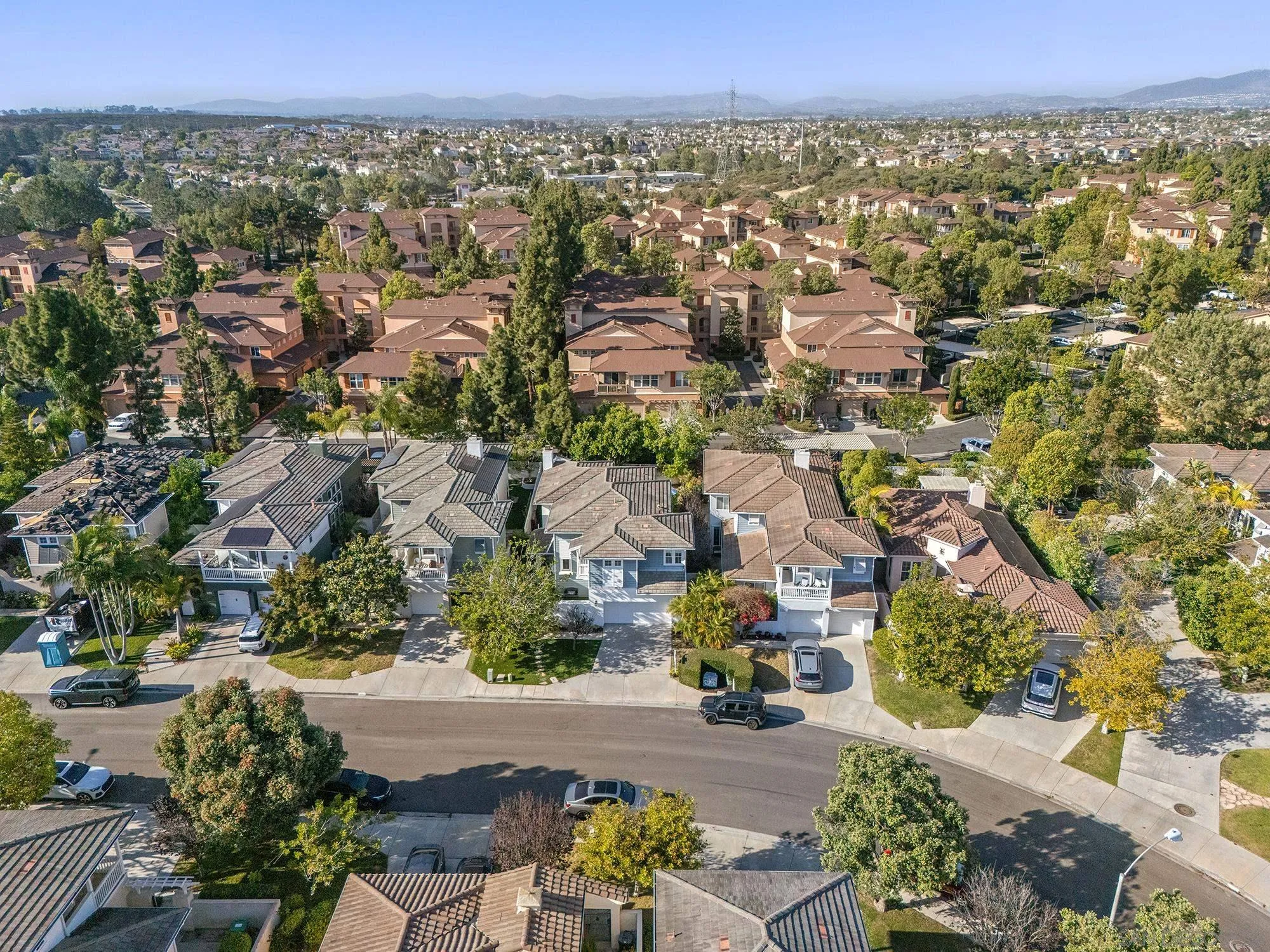 https://cdn.realtyfeed.com/cdn/127/260012474/3e2807199eddc992ecfc84f9d6070291.webp