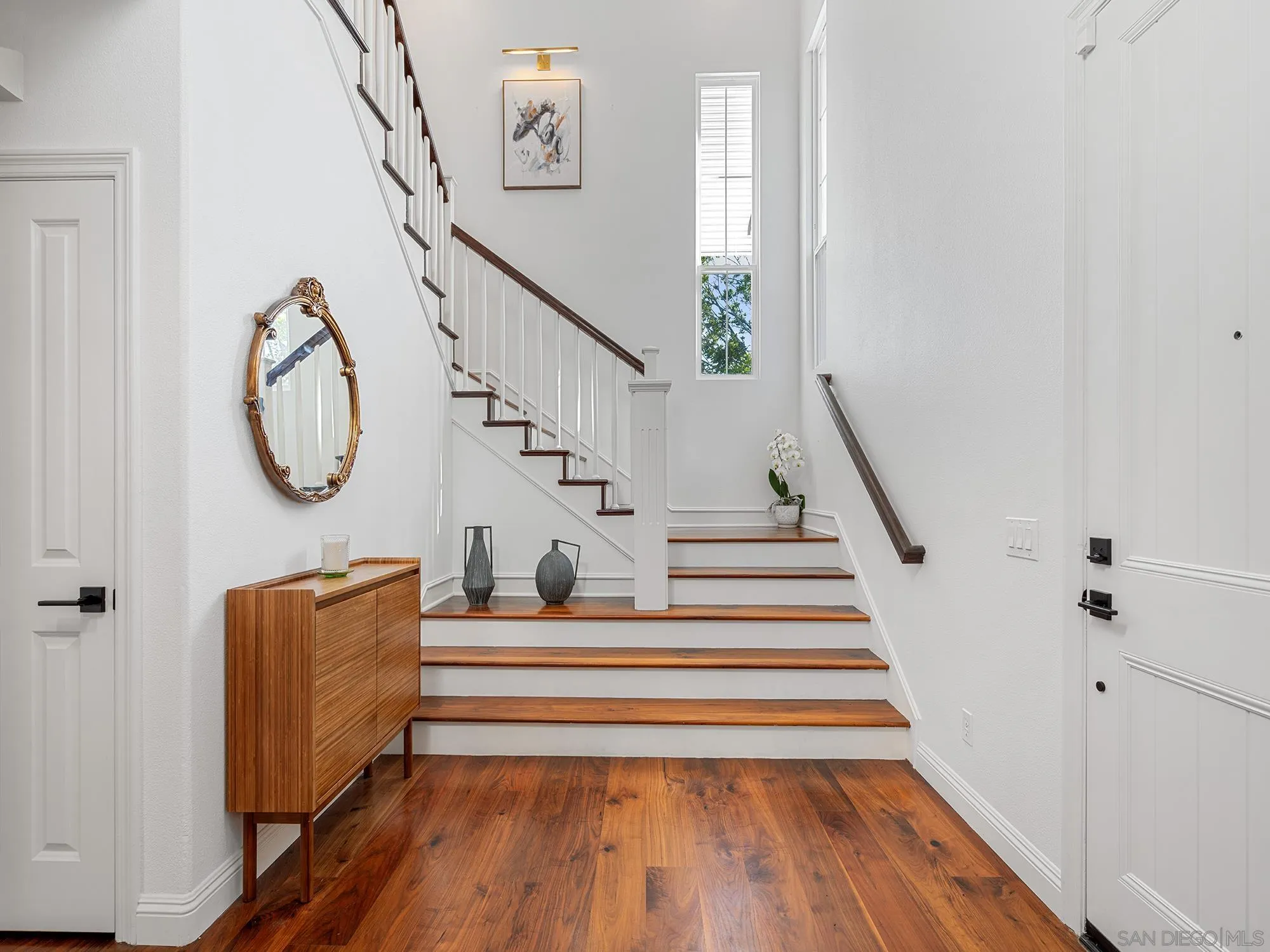 https://cdn.realtyfeed.com/cdn/127/260012474/76ed85685458f977ac6535ba2966a6f0.webp