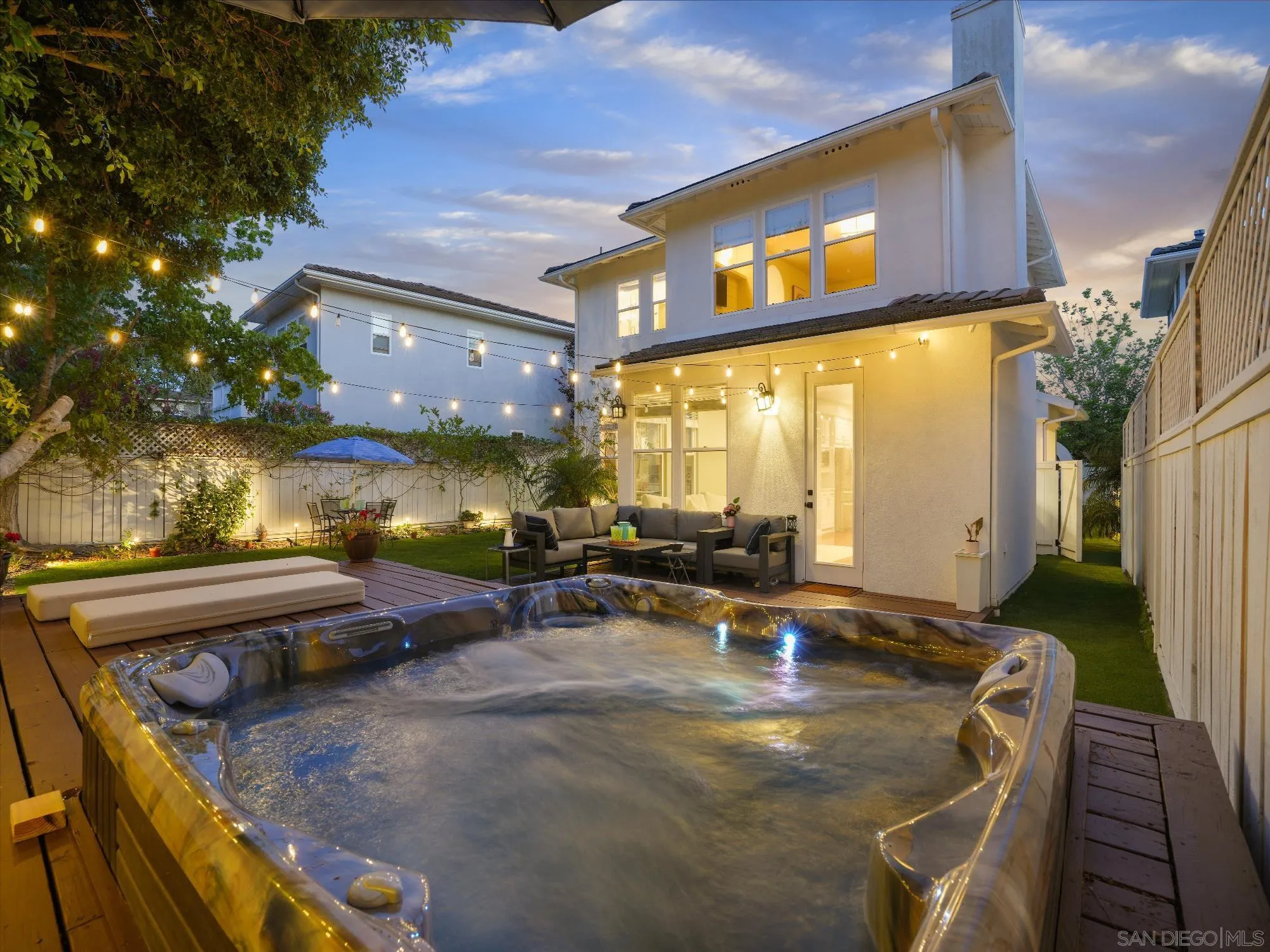 https://cdn.realtyfeed.com/cdn/127/260012474/b7ec92d18ca3ed0aa364e2db4098f14d.webp