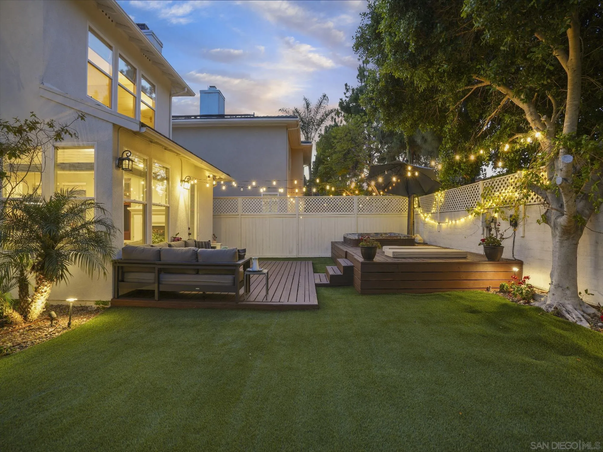 https://cdn.realtyfeed.com/cdn/127/260012474/fe71a9ddcbedd5e76ab8726e2f09eee0.webp