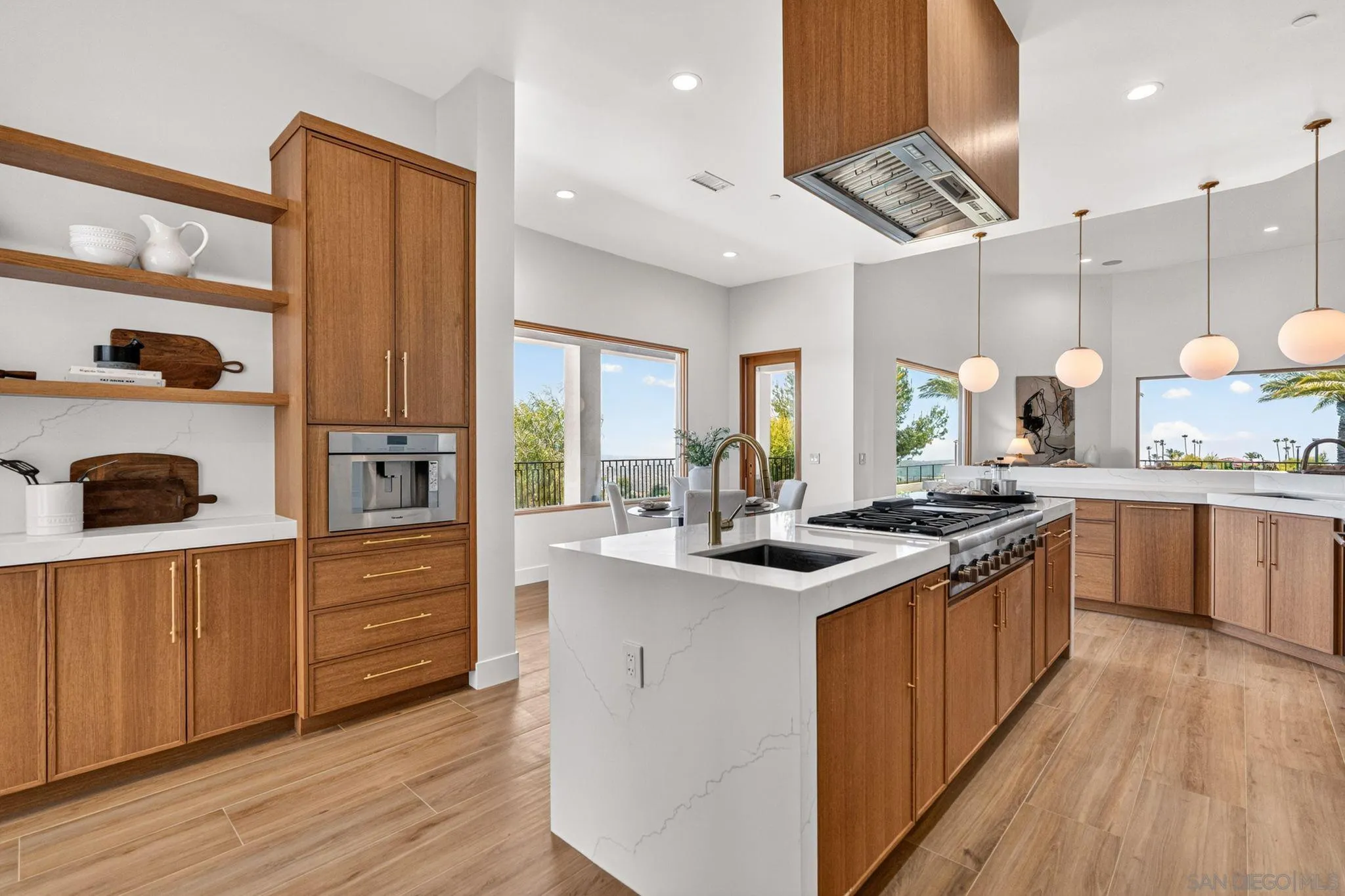 https://cdn.realtyfeed.com/cdn/127/260012476/4a9892ce83f67ecd919241ac8b8f5316.webp