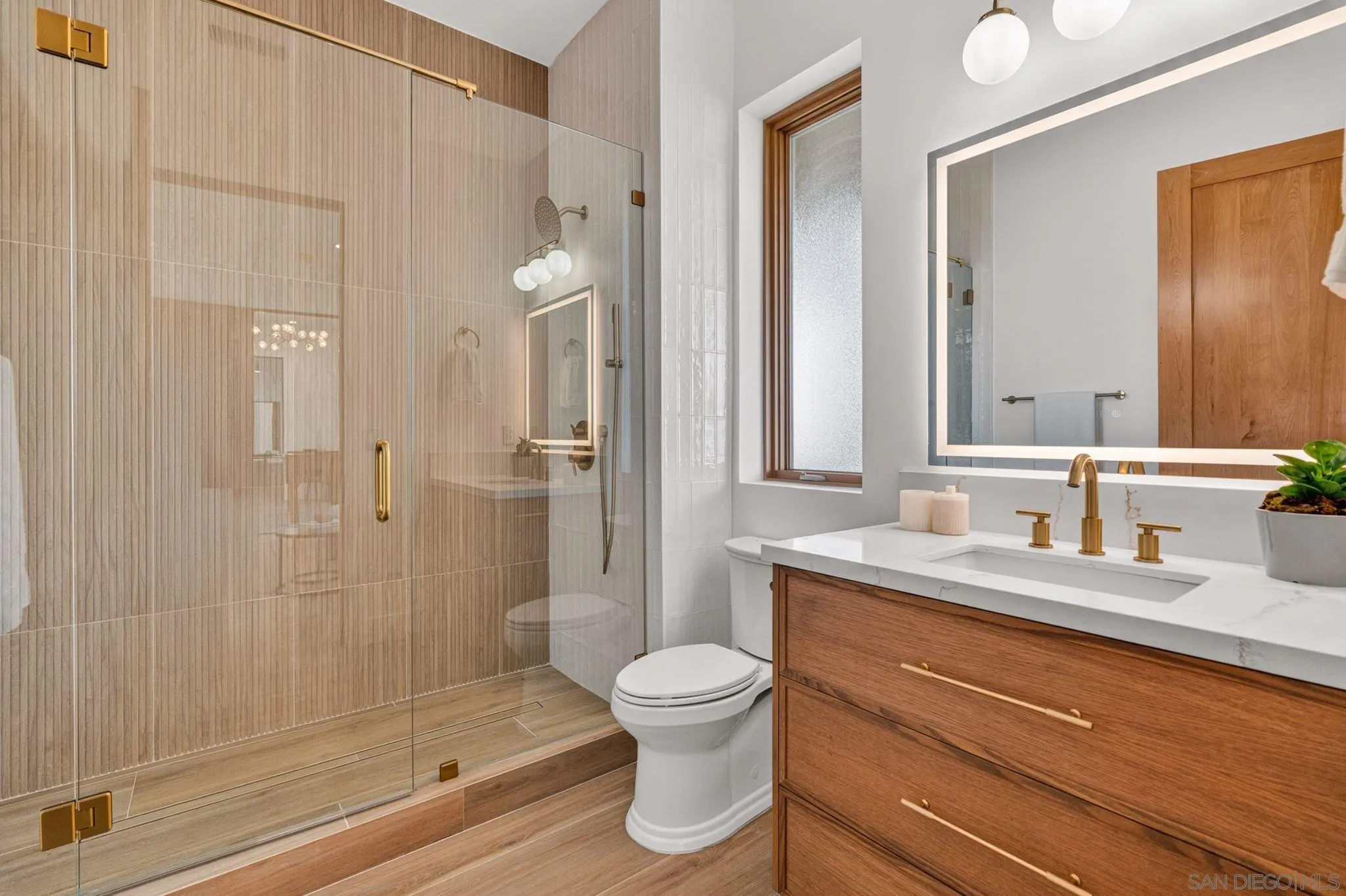 https://cdn.realtyfeed.com/cdn/127/260012476/72ee2bab19da170e593199bf4c7ed580.webp