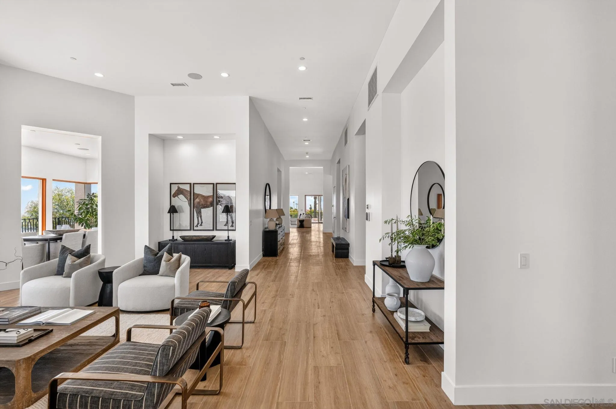 https://cdn.realtyfeed.com/cdn/127/260012476/8b5a7019163e7dd8e1f47bcb2c3a3705.webp