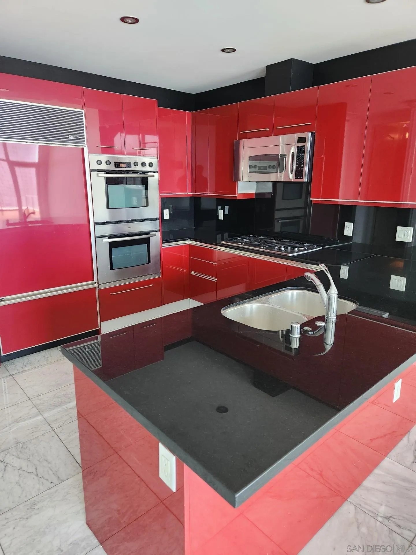 Photo #7: 260012483 Listing: Photo #7