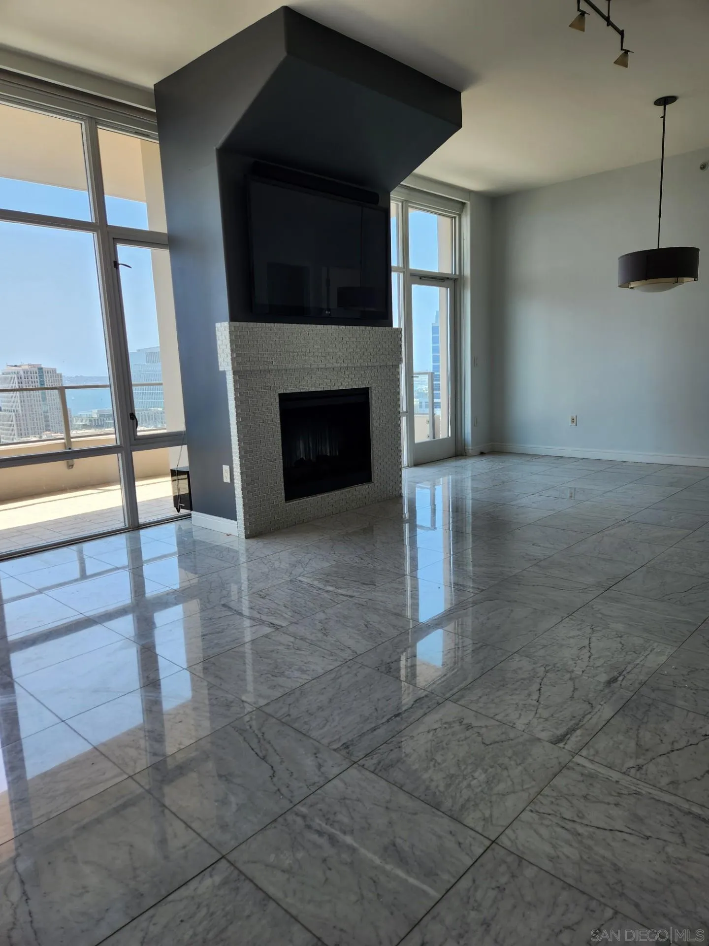 Photo #6: 260012483 Listing: Photo #6