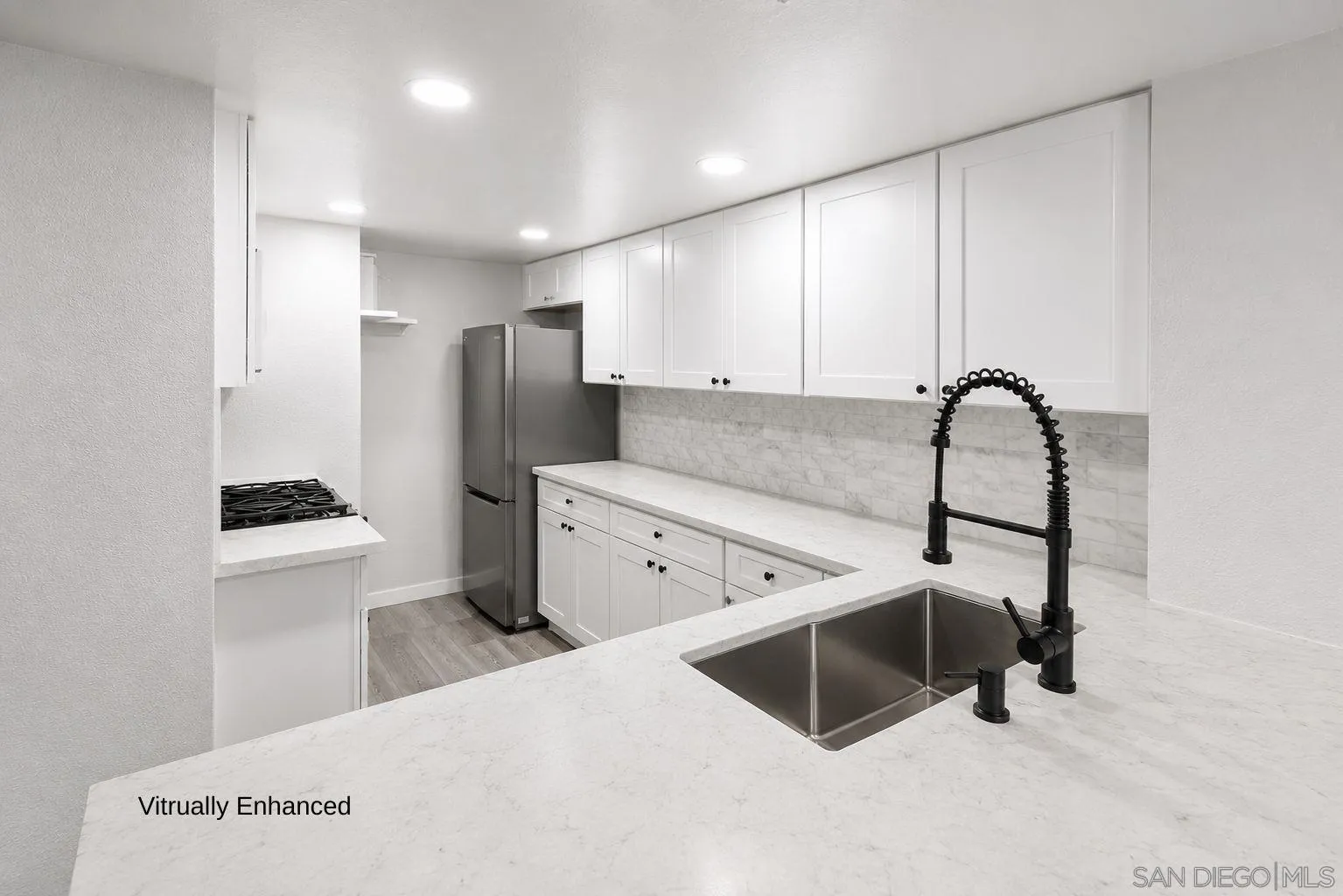 Photo #3: 260012487 Listing: Photo #3
