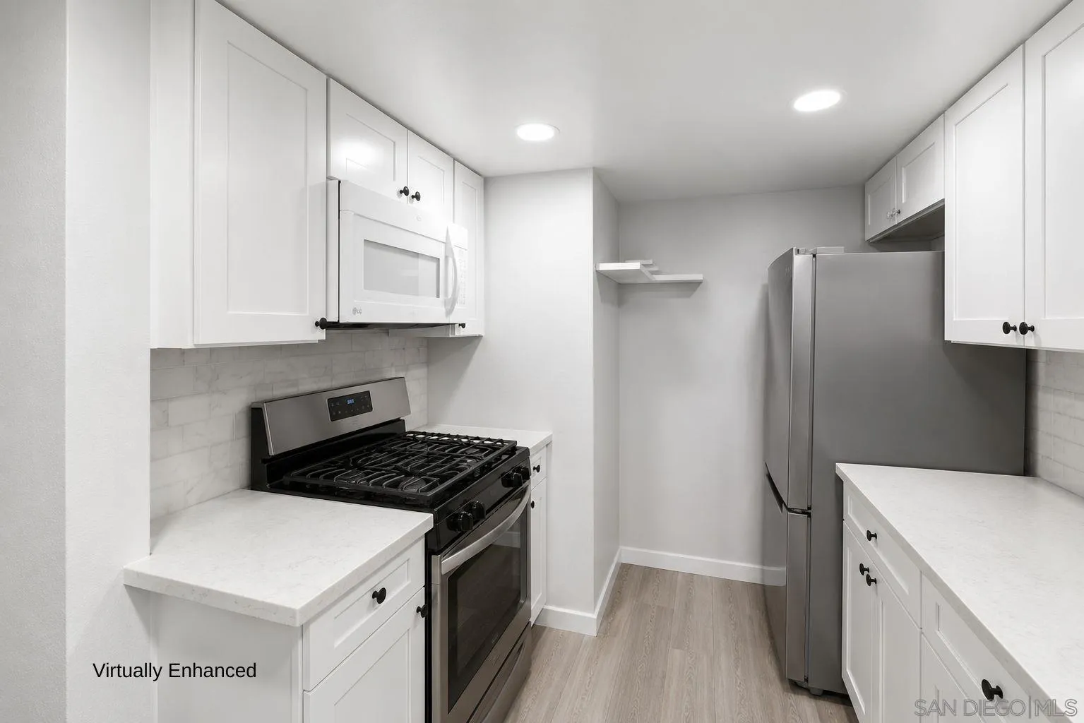 Photo #11: 260012487 Listing: Photo #11