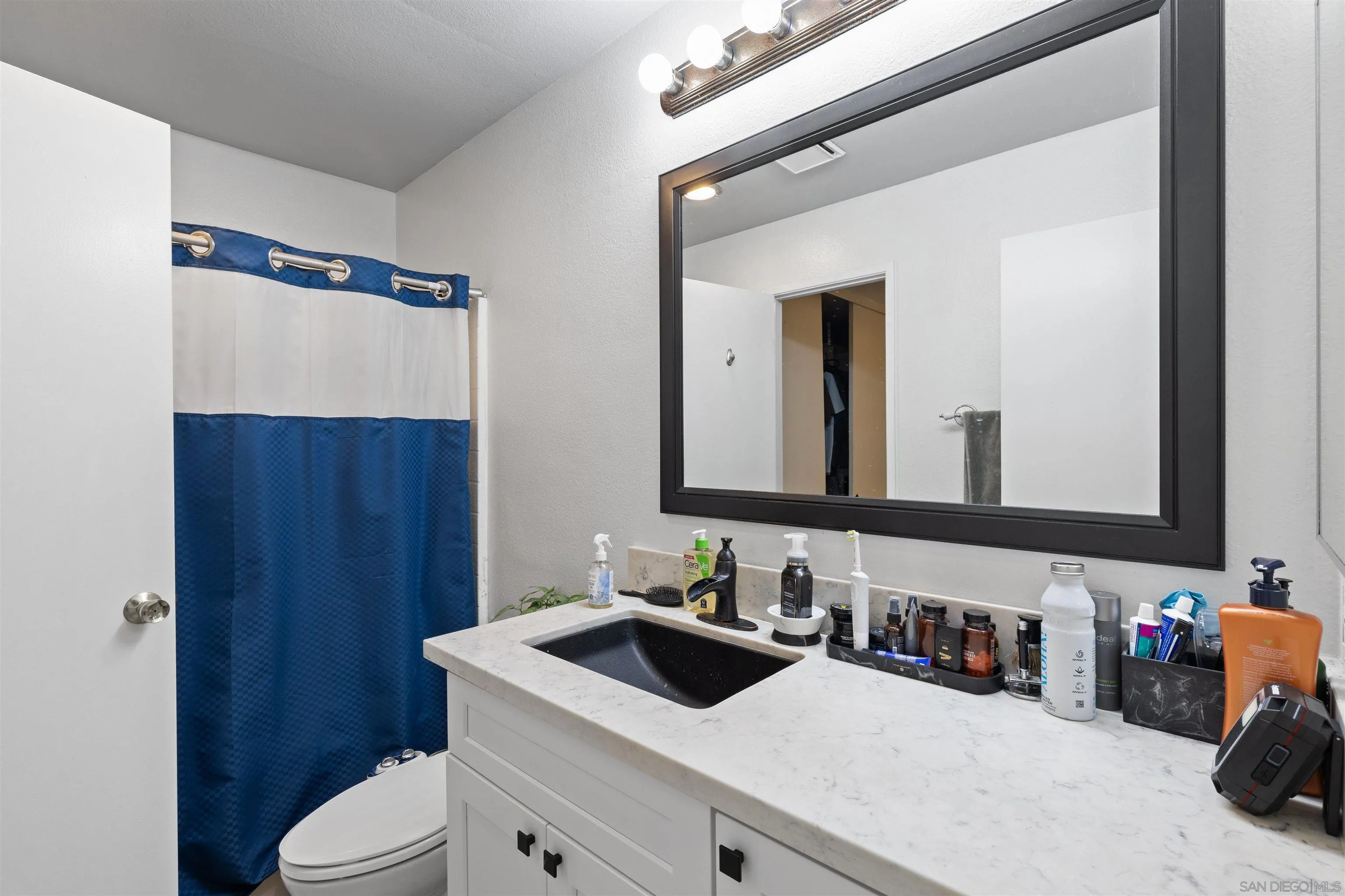 Photo #12: 260012487 Listing: Photo #12