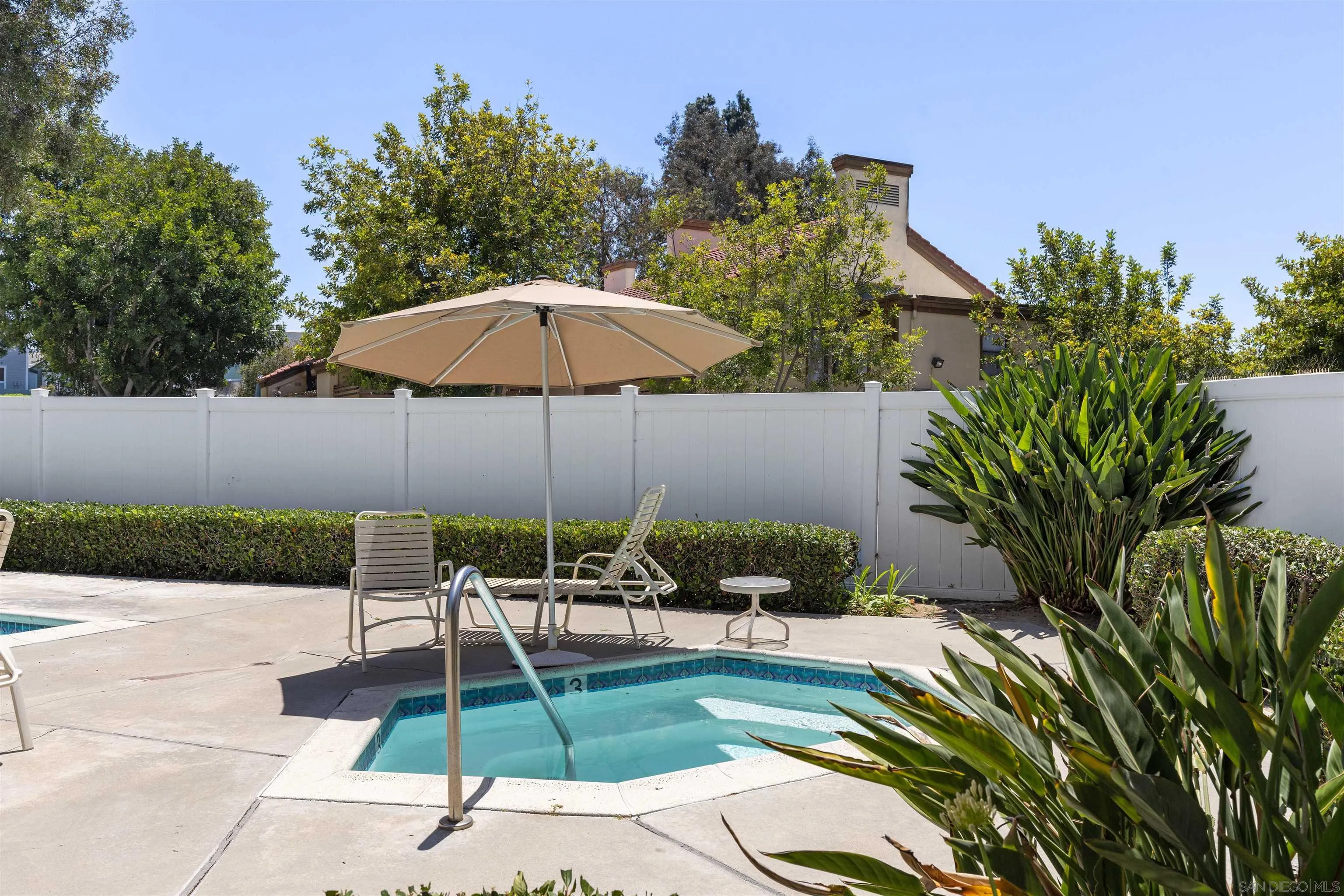 Photo #23: 260012487 Listing: Photo #23