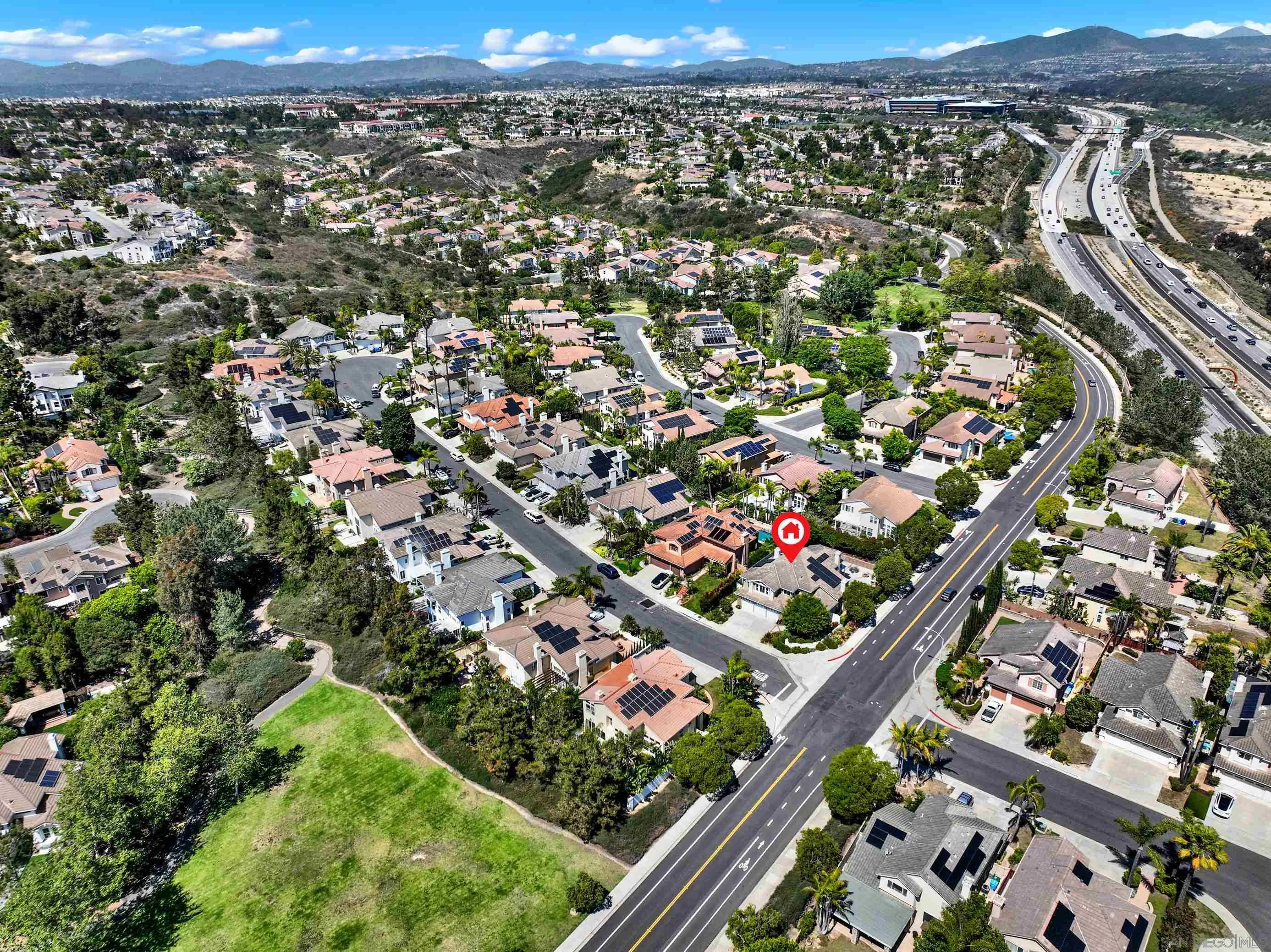 https://cdn.realtyfeed.com/cdn/127/260012489/1911a843dbe015a843923cb4e05f3071.webp