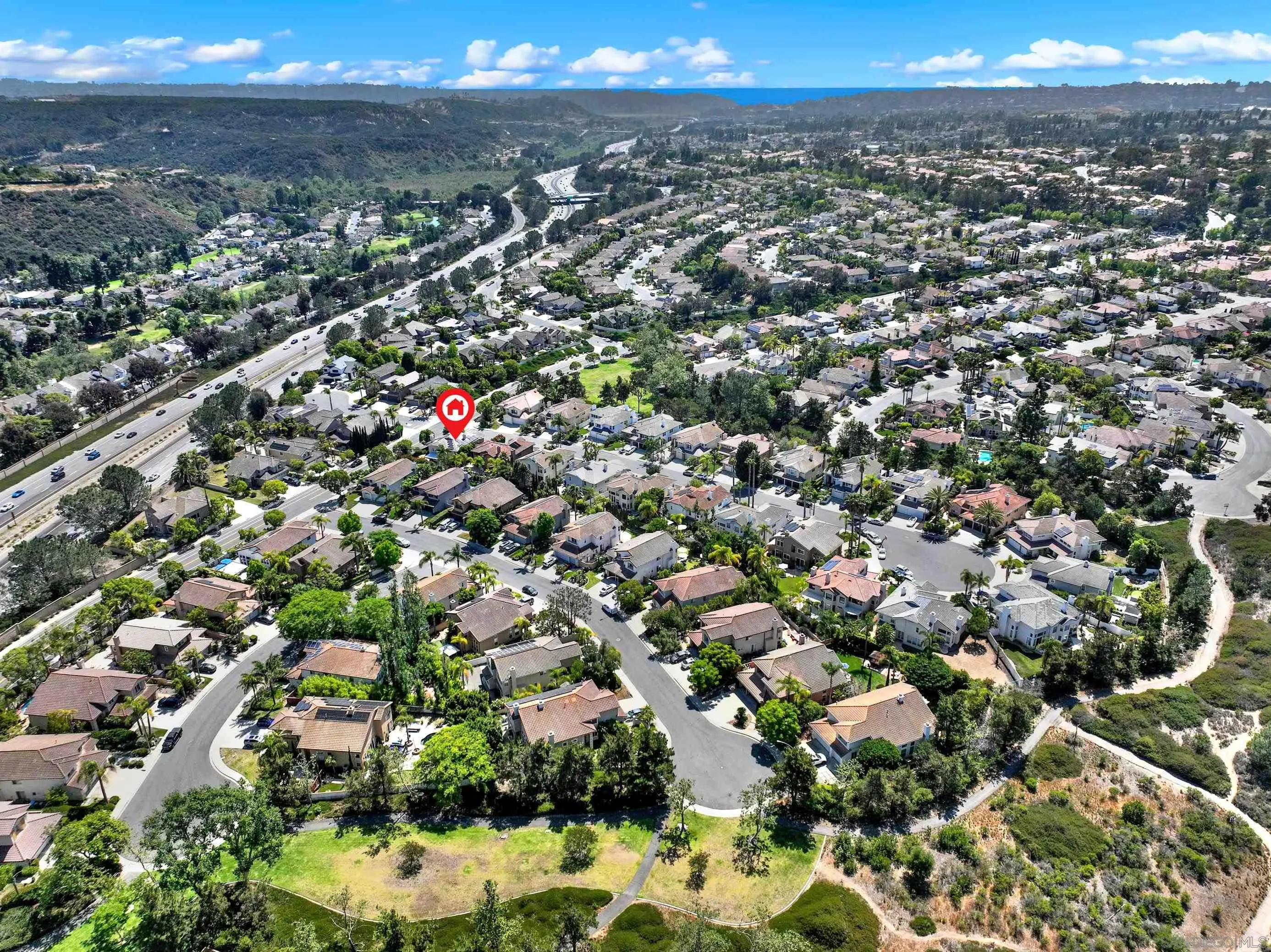 https://cdn.realtyfeed.com/cdn/127/260012489/654859d4960190a59d6a67b32d35d45a.webp