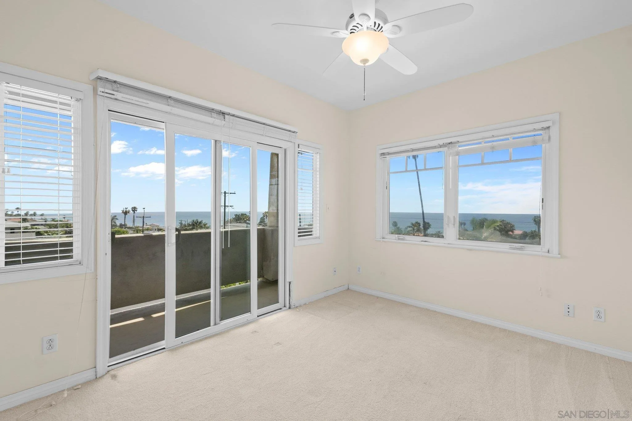 https://cdn.realtyfeed.com/cdn/127/260012492/7ca508421a56bff73121e7164b1dbf4e.webp