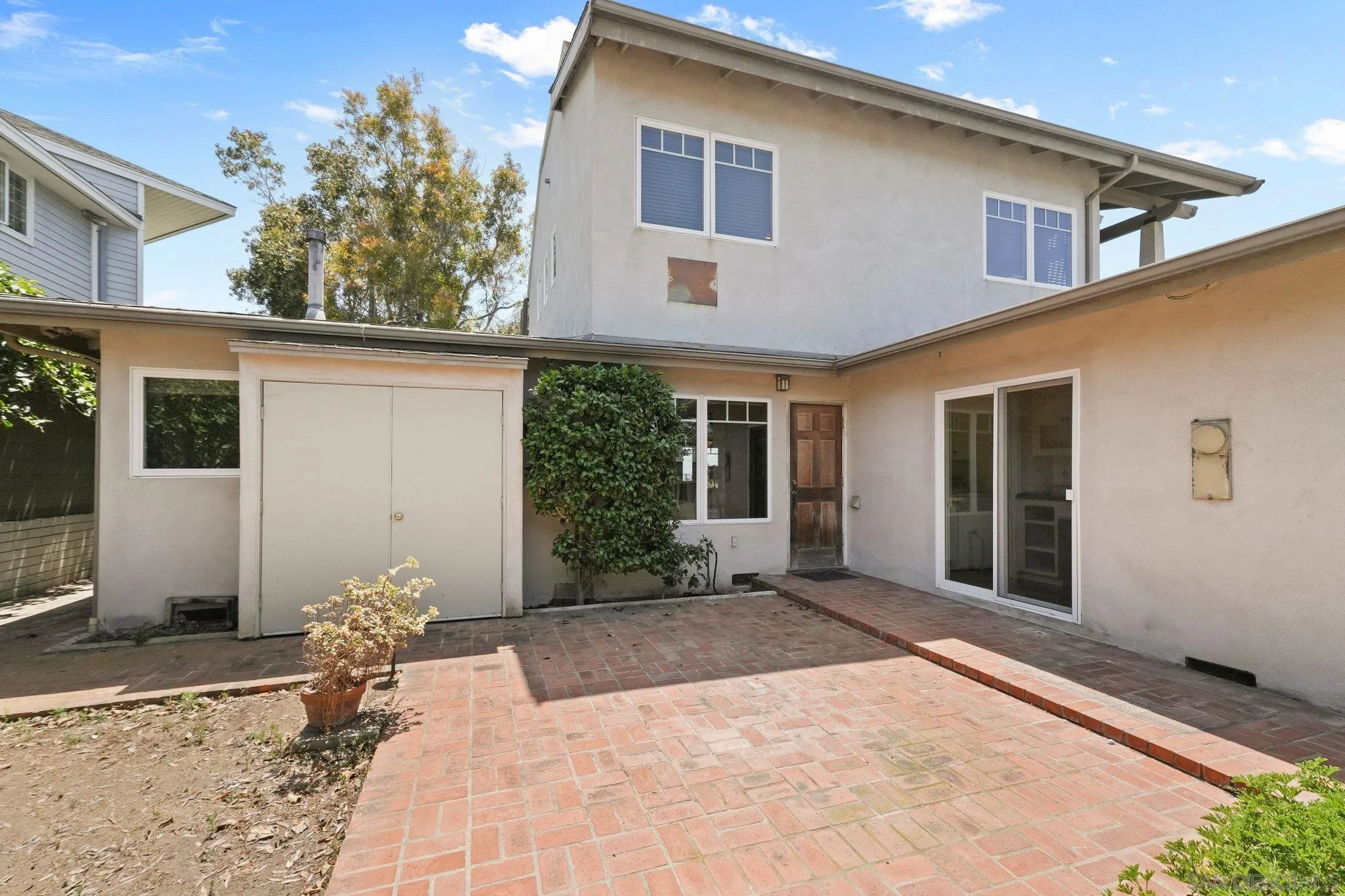 https://cdn.realtyfeed.com/cdn/127/260012492/becc60b229a2a2200478b25b8c0834bc.webp