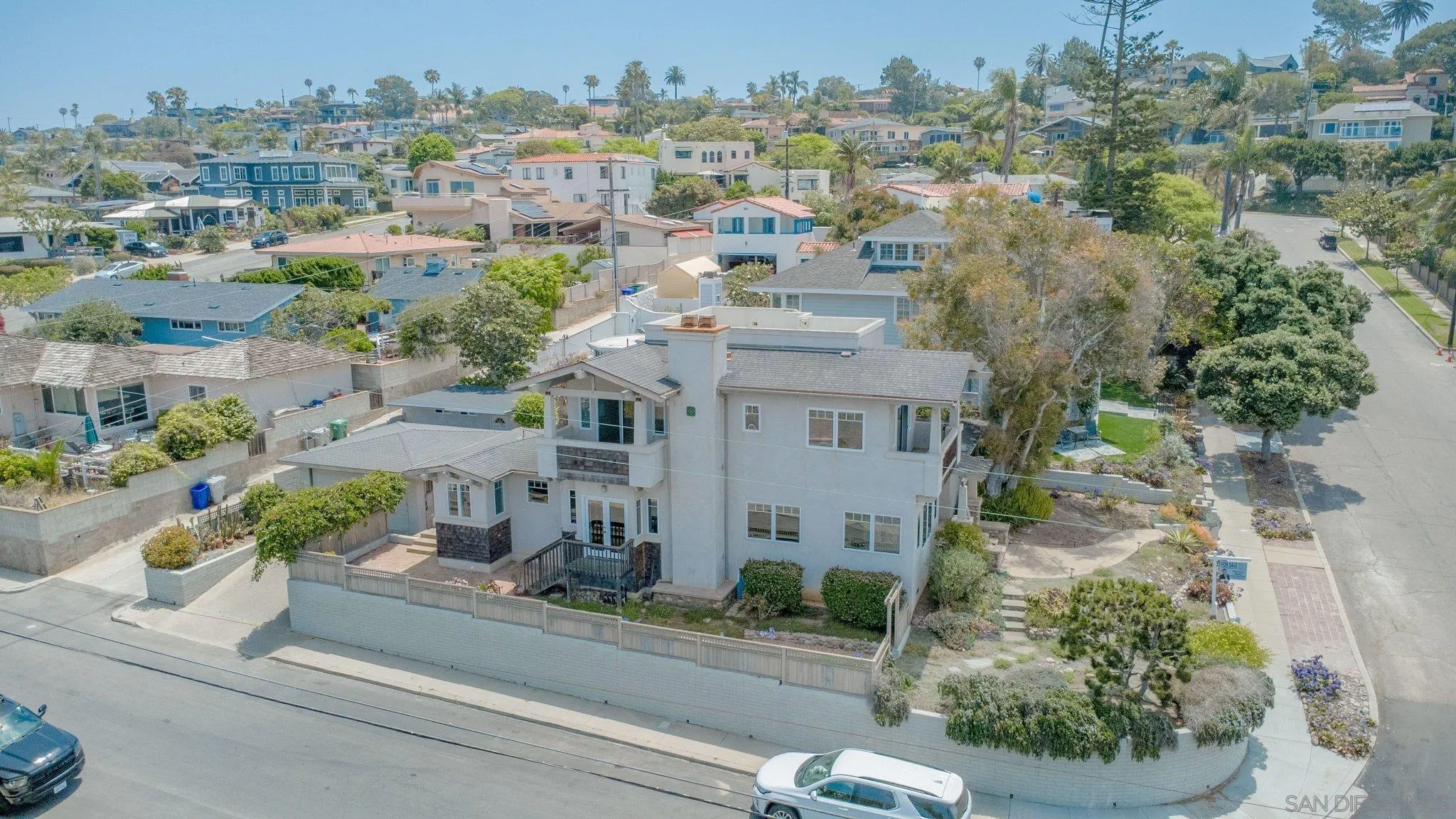 https://cdn.realtyfeed.com/cdn/127/260012492/d510a863cf6a355eab83ab8f32020628.webp