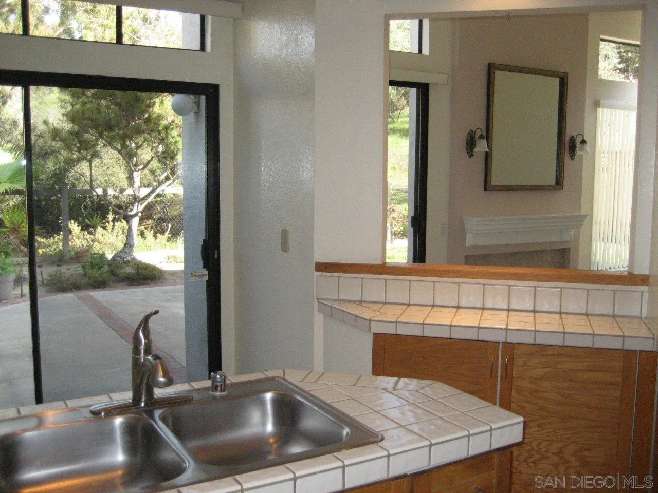 Photo #12: 260012494 Listing: Photo #12