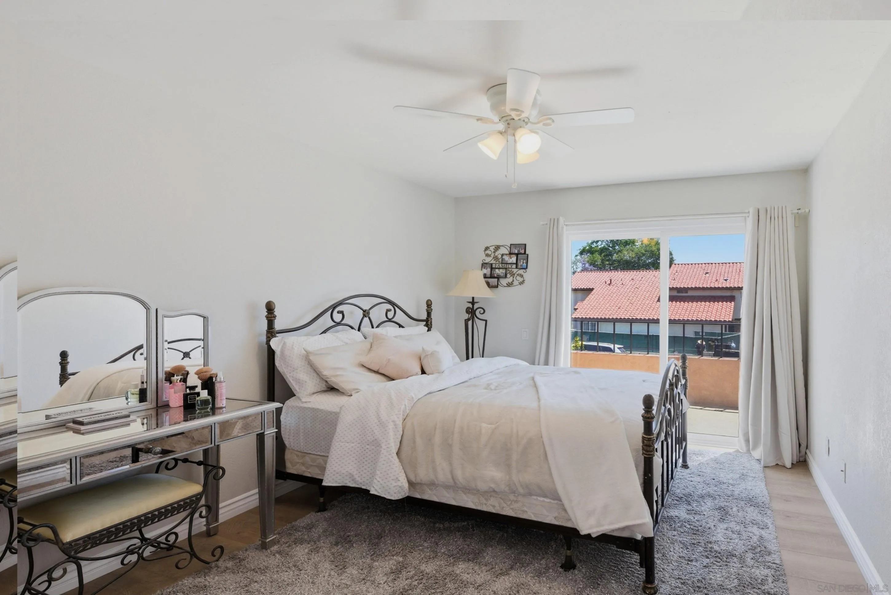 https://cdn.realtyfeed.com/cdn/127/260012497/7cd5db485c10ab74d5547a45a3f105a2.webp