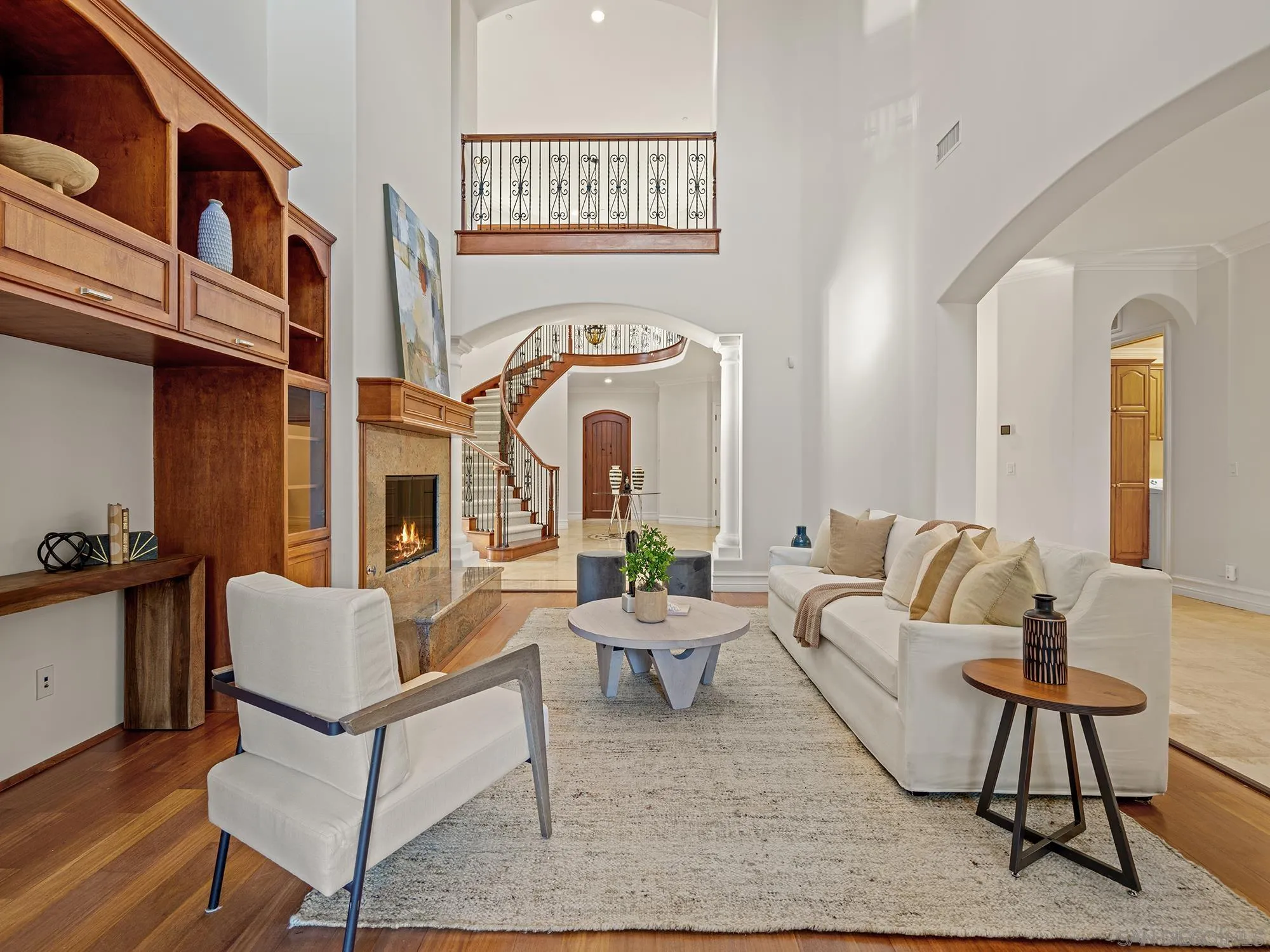 https://cdn.realtyfeed.com/cdn/127/260012499/db088e895130b96df741595e90891c88.webp