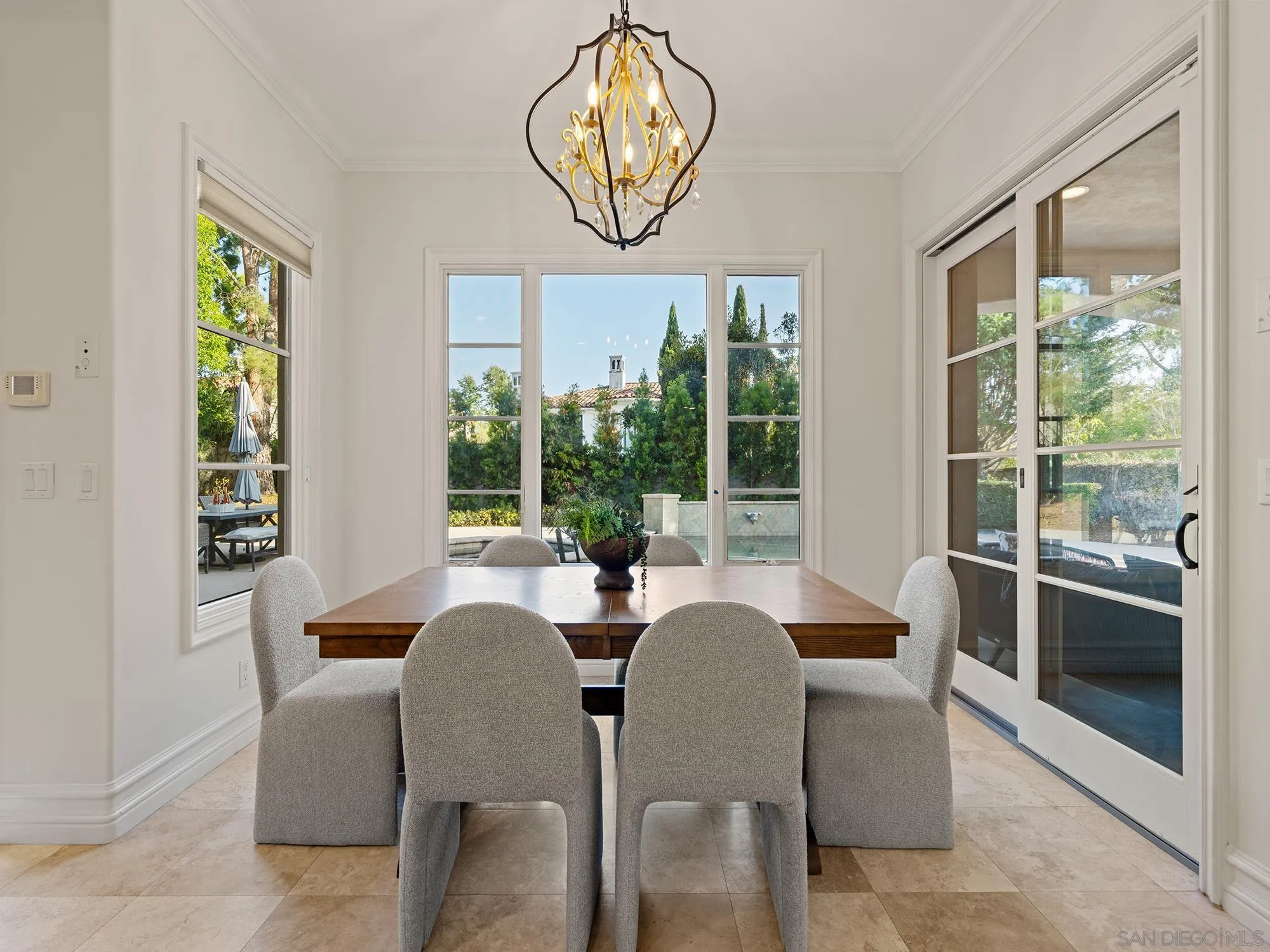 https://cdn.realtyfeed.com/cdn/127/260012499/eafddb1c42b75943afb754a0adb3a555.webp