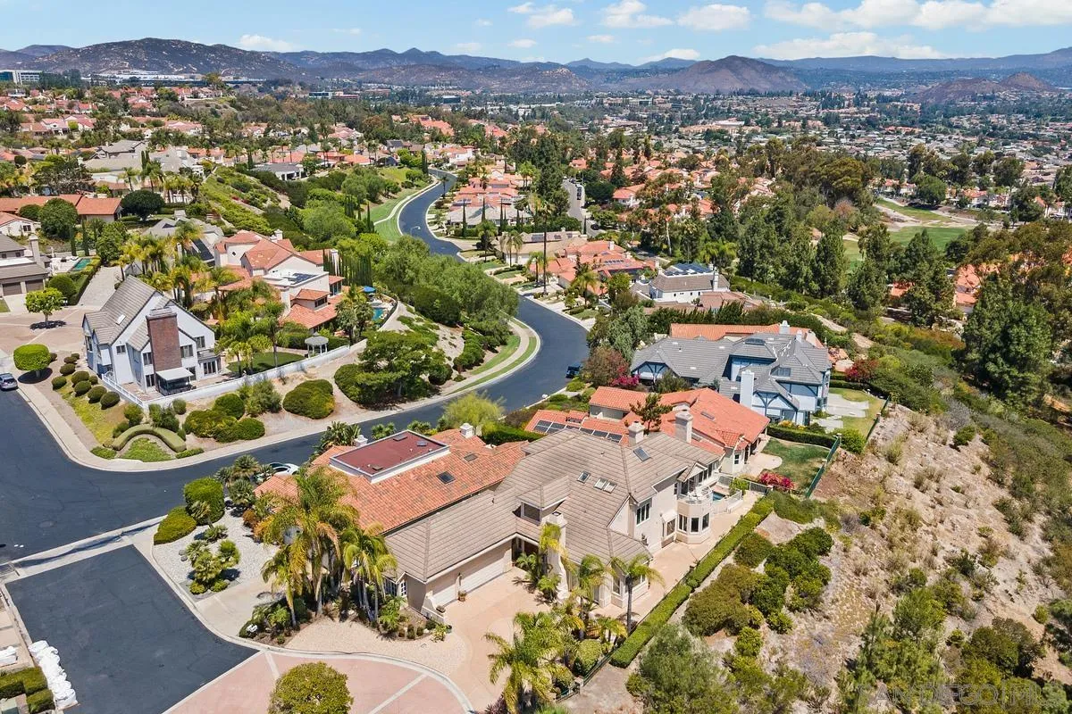 https://cdn.realtyfeed.com/cdn/127/260012504/1155ccb22f59170cb8aa5683b403935e.webp